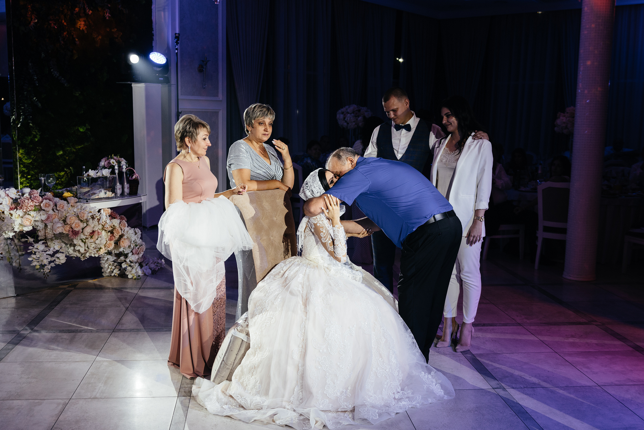 Андрей и Ксюша. Свадебные, портретные и семейные фотографы в Петербурге