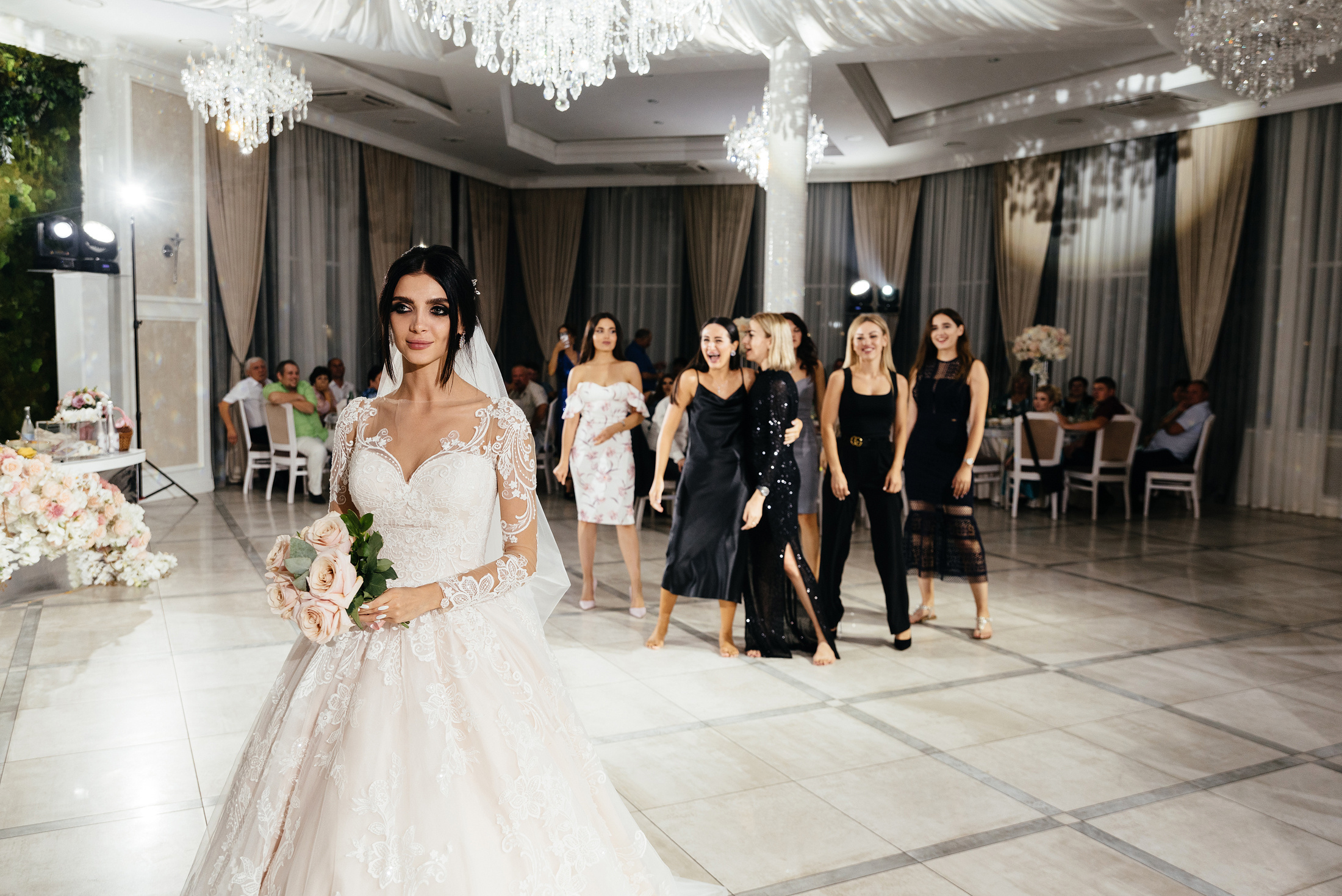 Андрей и Ксюша. Свадебные, портретные и семейные фотографы в Петербурге