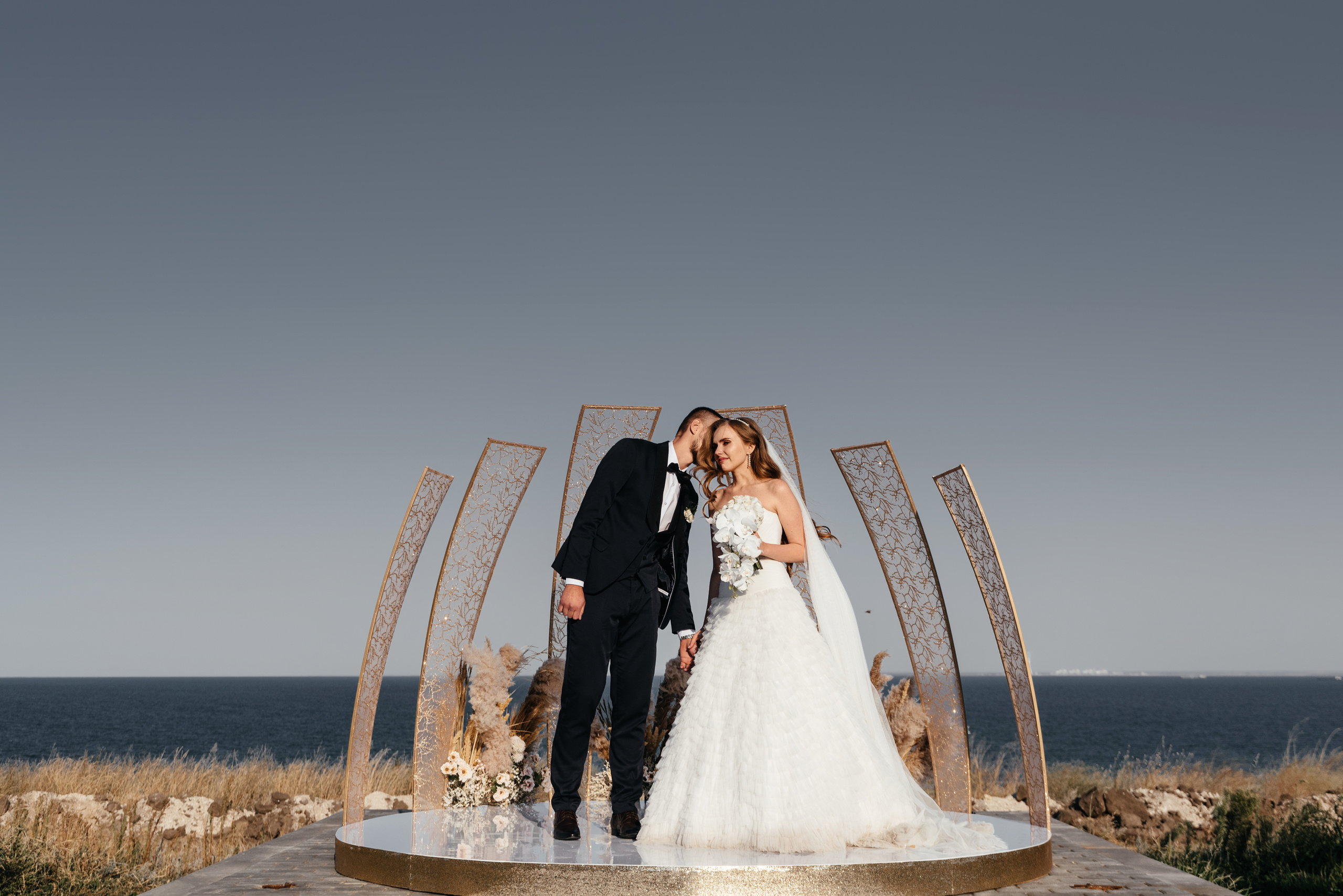 Анонс свадебного дня Влада и Маши. Свадебные, портретные и семейные фотографы в Петербурге