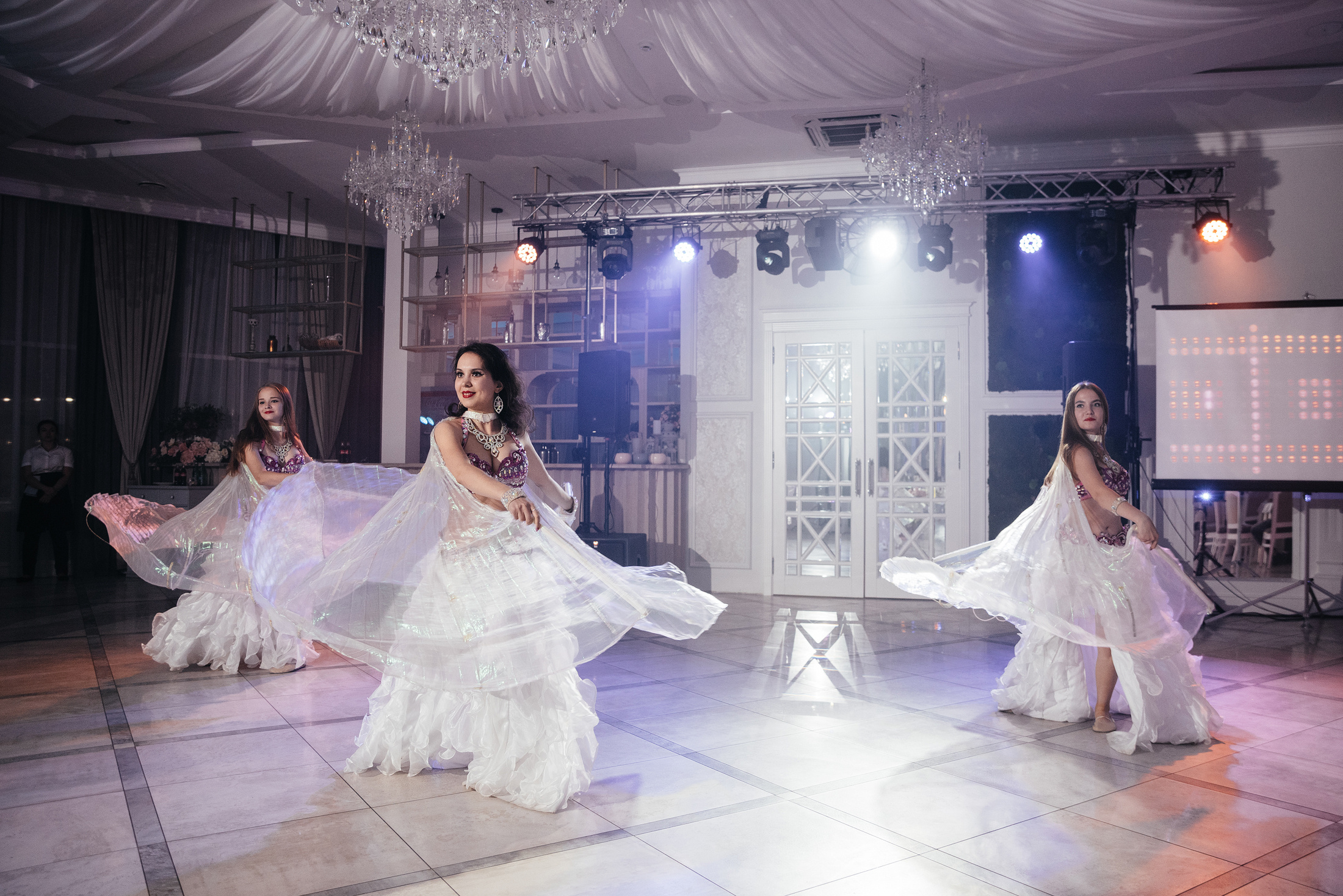 Андрей и Ксюша. Свадебные, портретные и семейные фотографы в Петербурге