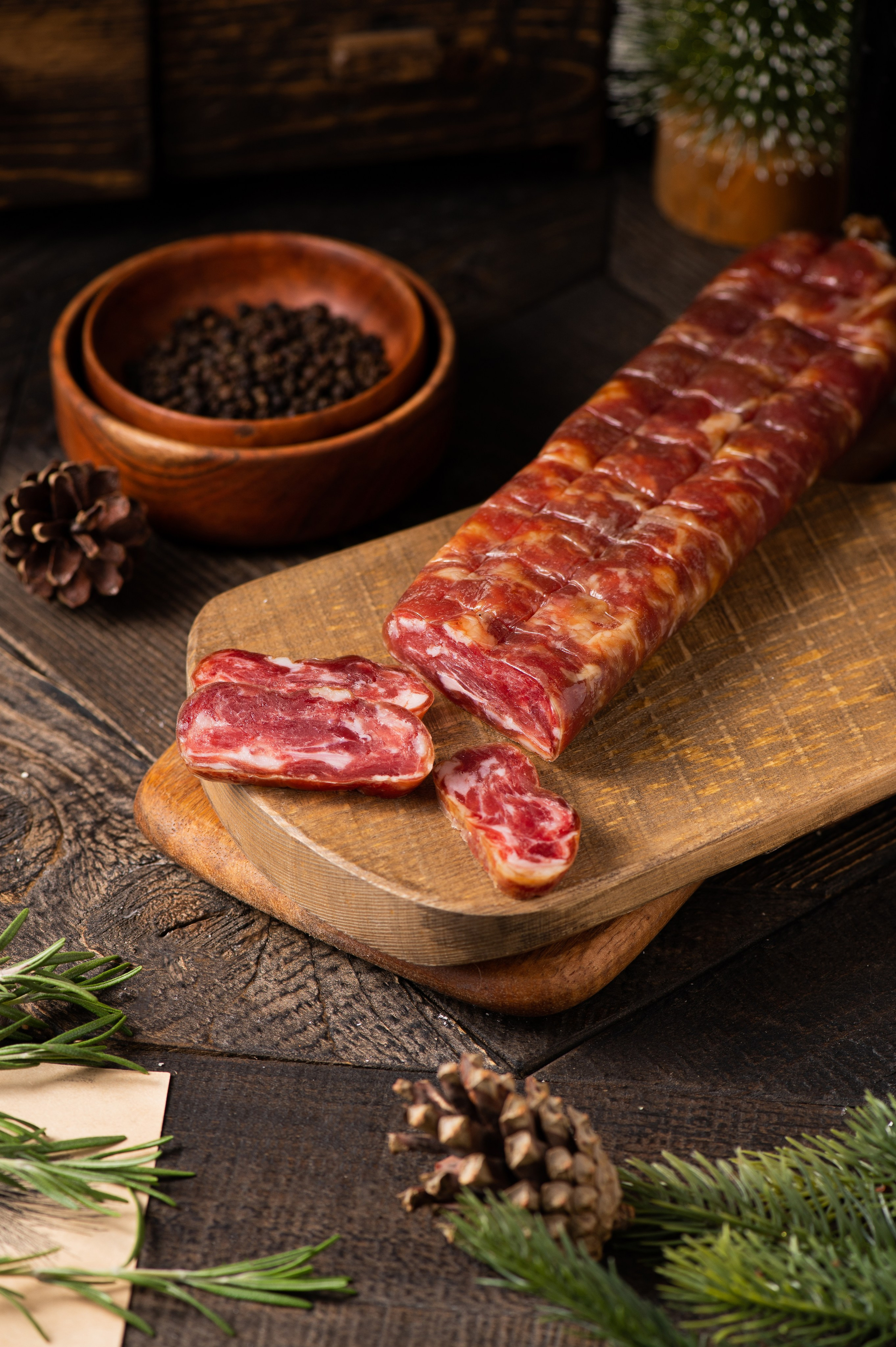 Сырно-колбасная лавка «Сыр с большой душой». Предметный и фуд-фотограф в Москве Мария Гладких