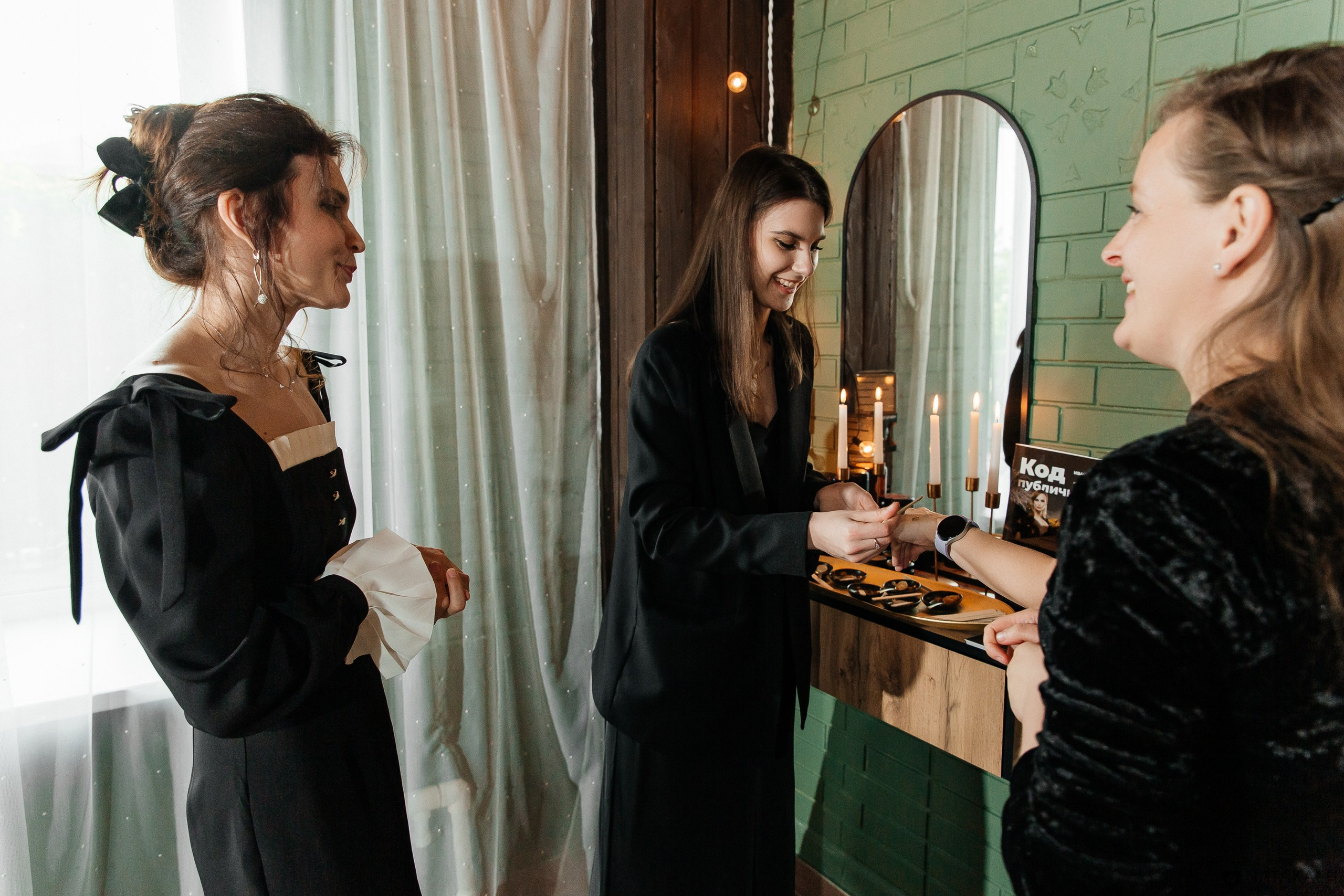 День Рождения салона красоты «Tmin@Katrin». Качуняк Наталия портретный фотограф в Иваново