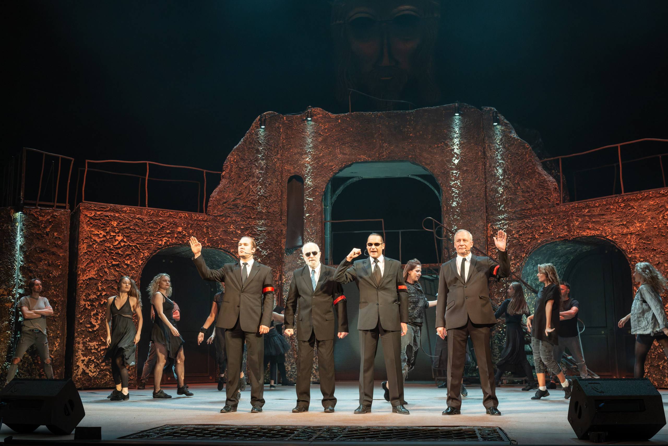 Театр Моссовета: Иисус Христос Супервезда — 35 лет на сцене. Сайт фотографа Сергея Абрамова