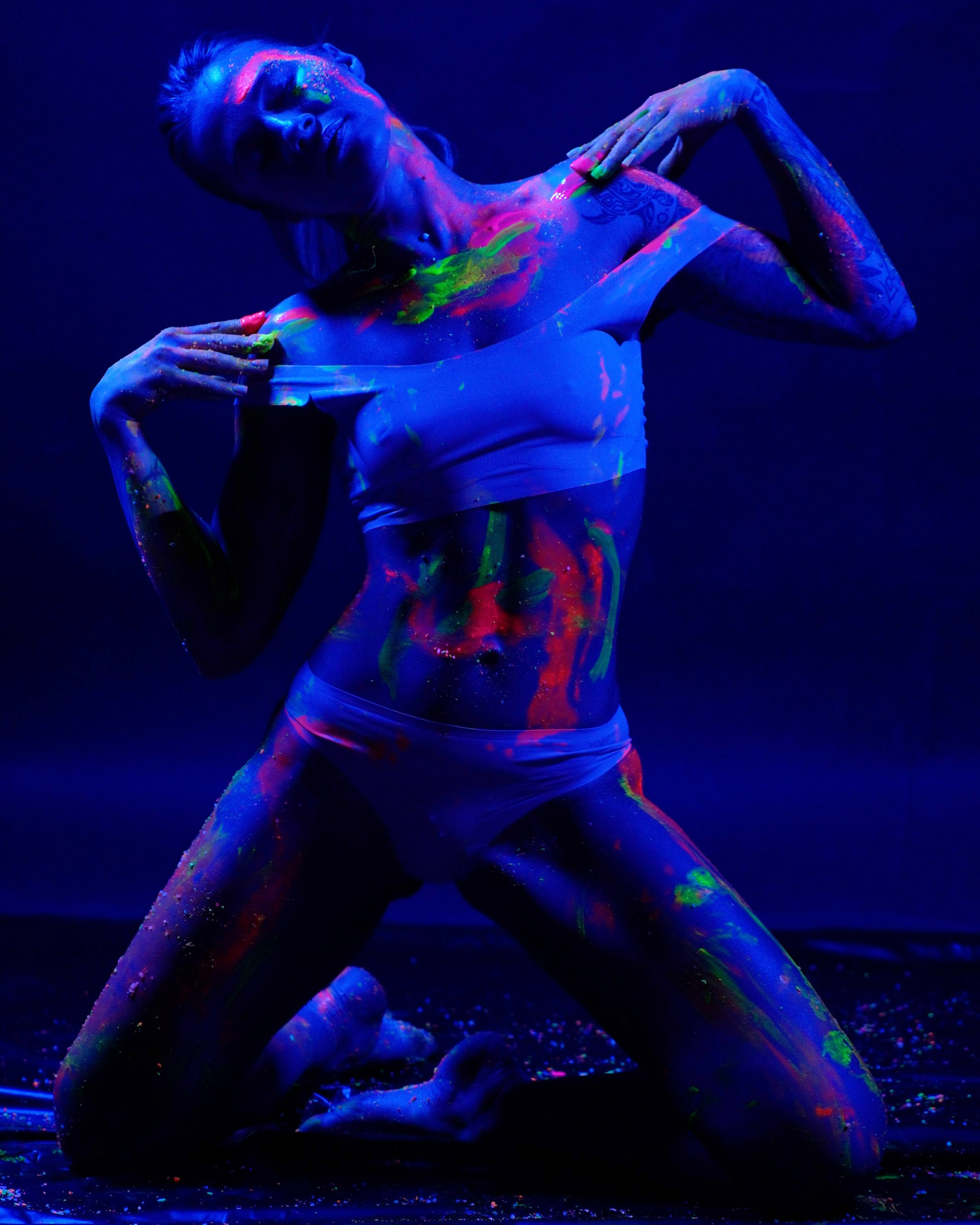 Юлия Неон. Фотограф и видеограф в городе Владивостоке Станислав Кутовой