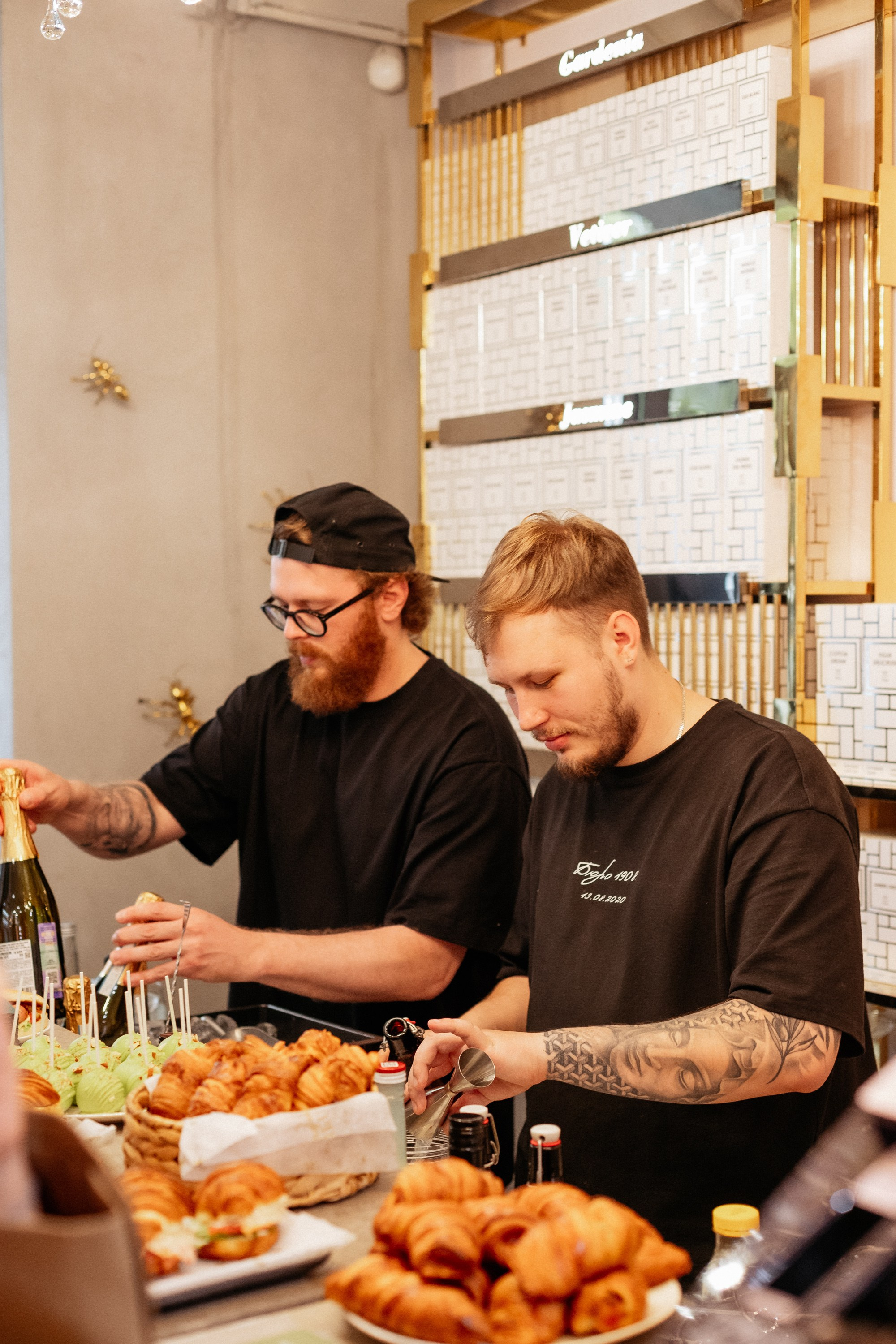 PROBIRKA21 — КИНОПОКАЗ. СВОИ. ФОТООТЧЕТЫ-СОБЫТИЯ-МЕСТА