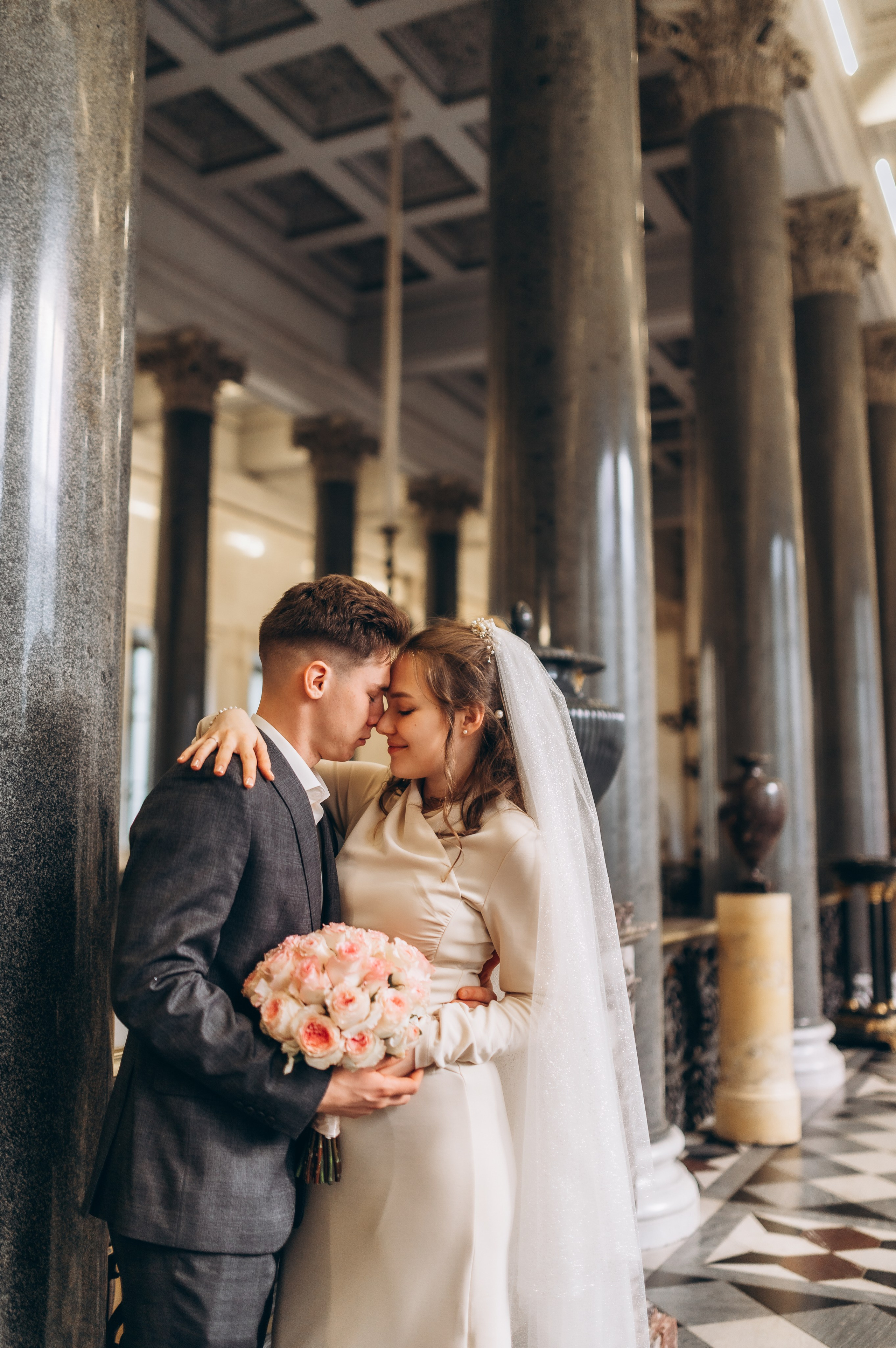 Свадебная (Эрмитаж). Фотограф ПИТЕР СПБ Надежда Баранова