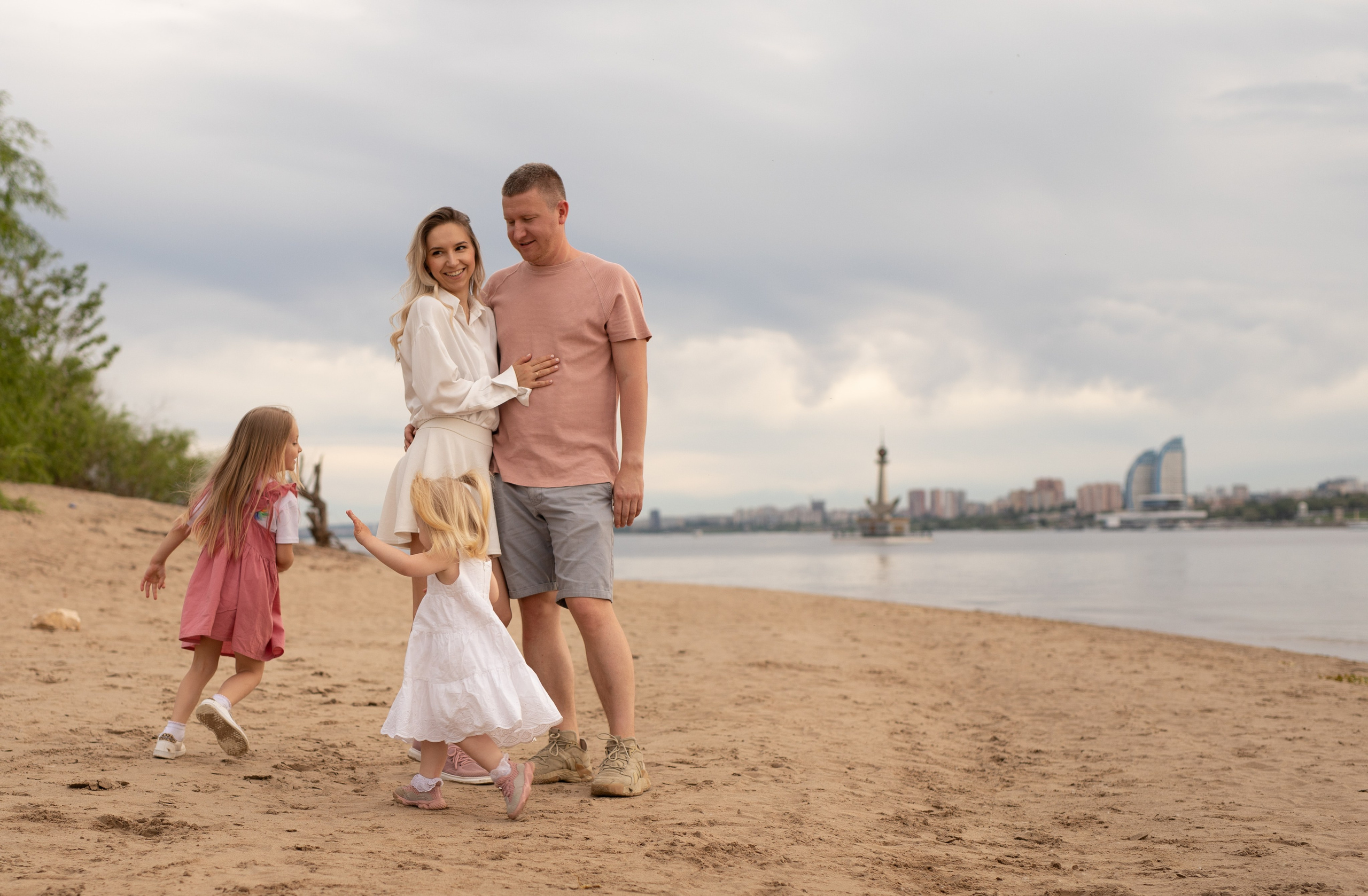 Портфолио семейная съемка Волгоград Волжский. Фотограф новорождённых Волгоград Волжский Дарья Рыскаль