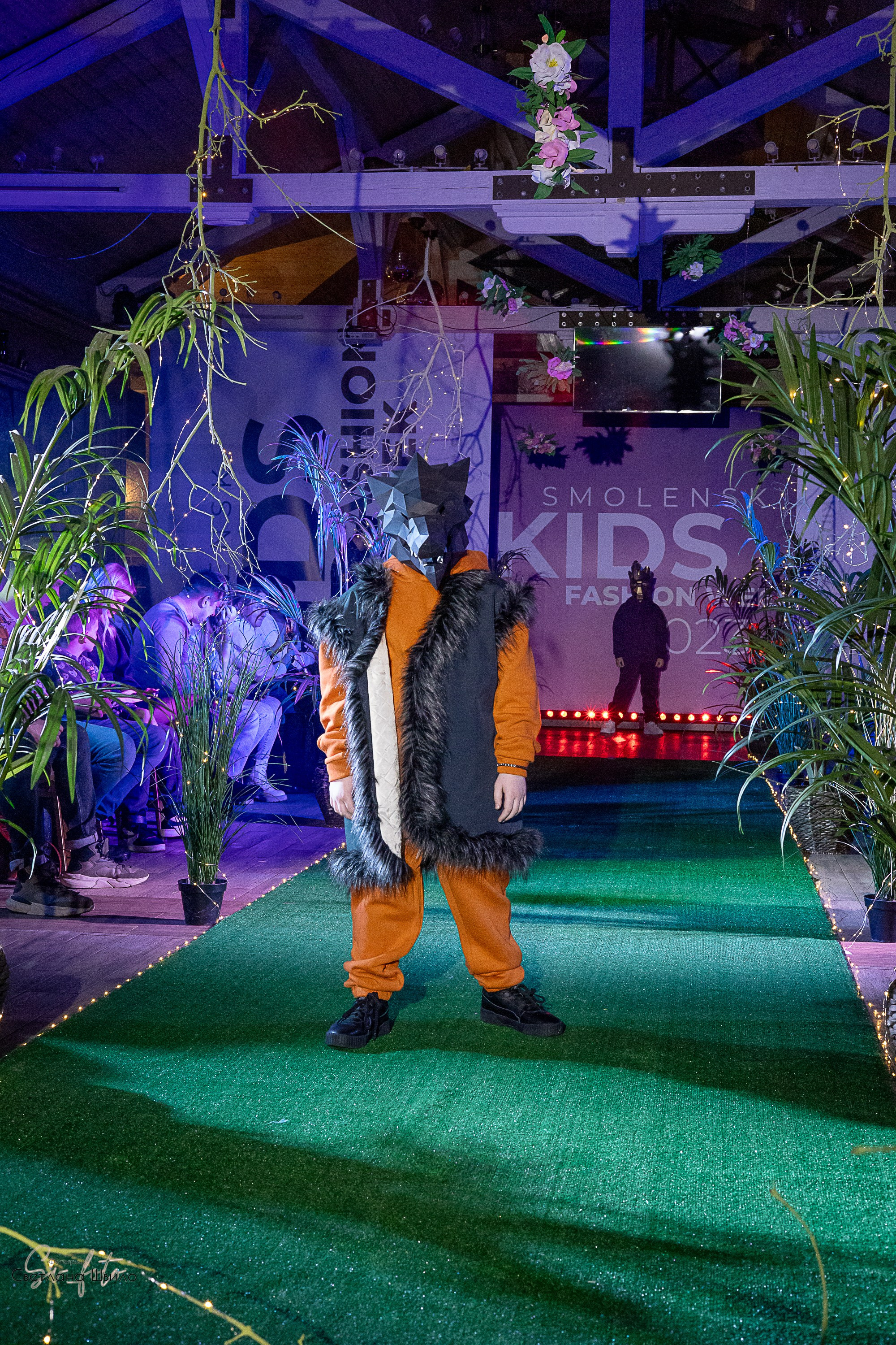 Smolensk Fashion Week_показы_ДЕНЬ 3_ФИНАЛ_Алиса в стране чудес. Главная
