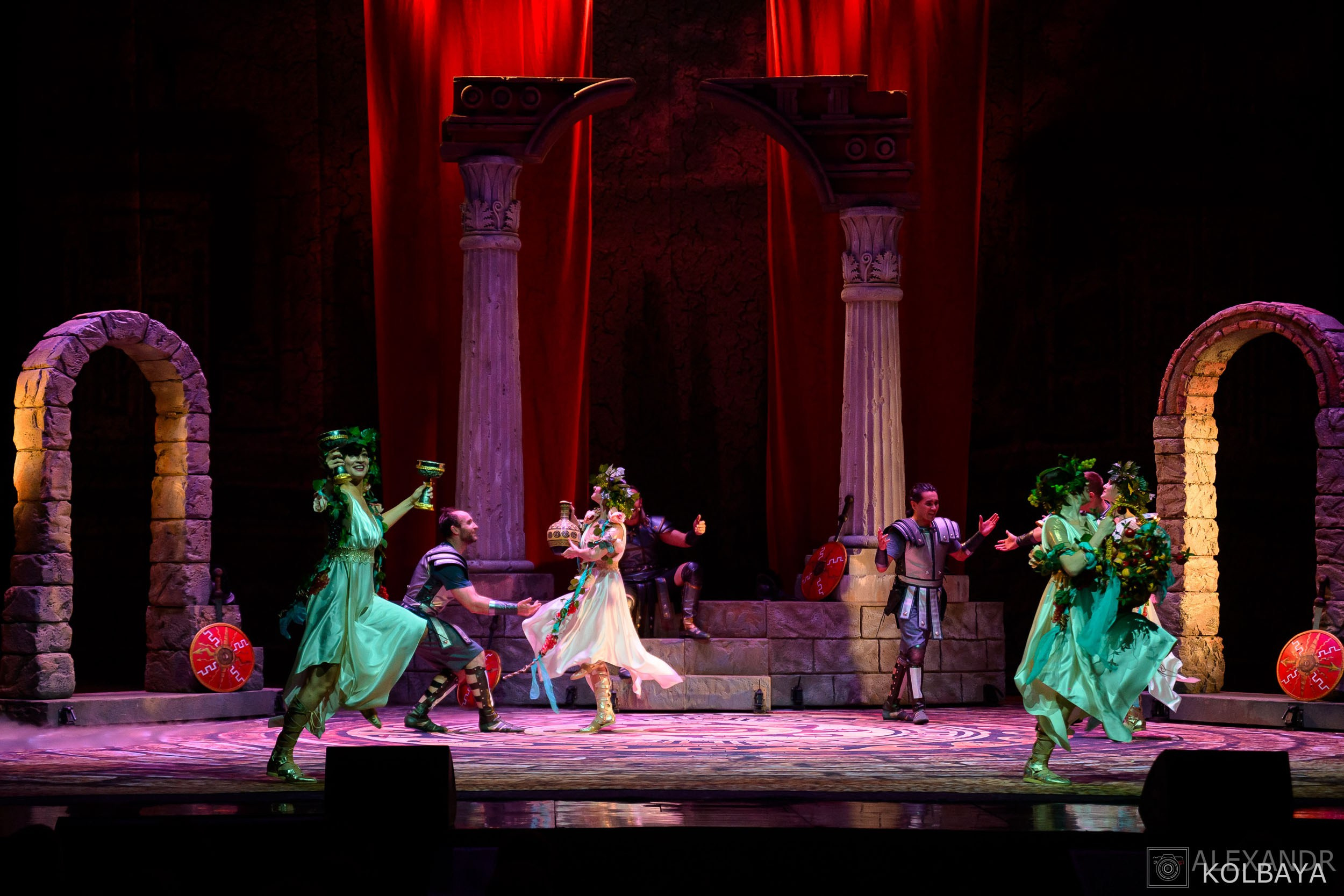 Фоторепортаж со спектакля Гладиатор в Театре Терезы Дуровой. Концертный и театральный репортажный фотограф в Москве Александр Колбая