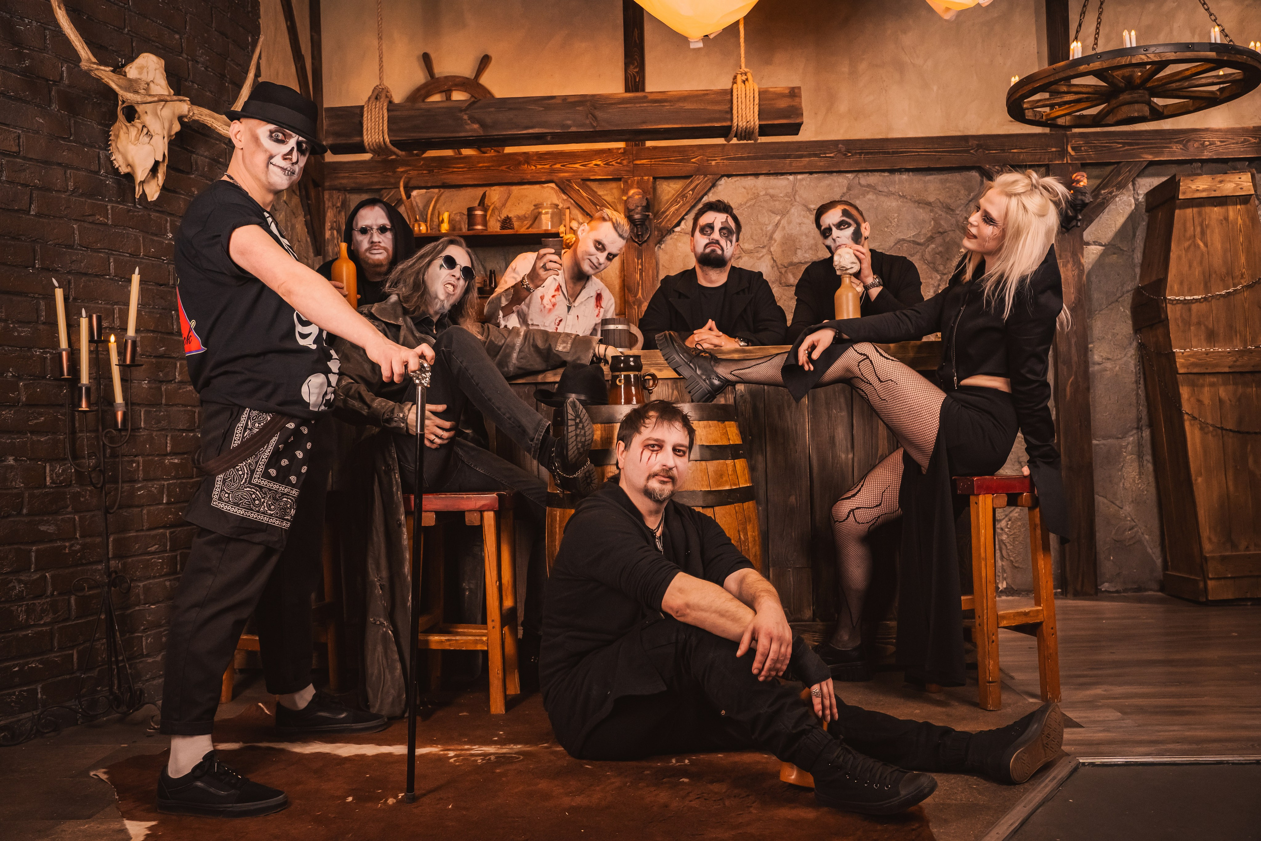 Группа NAGART в таверне. Репортажный фотограф Анастасия Рубцова