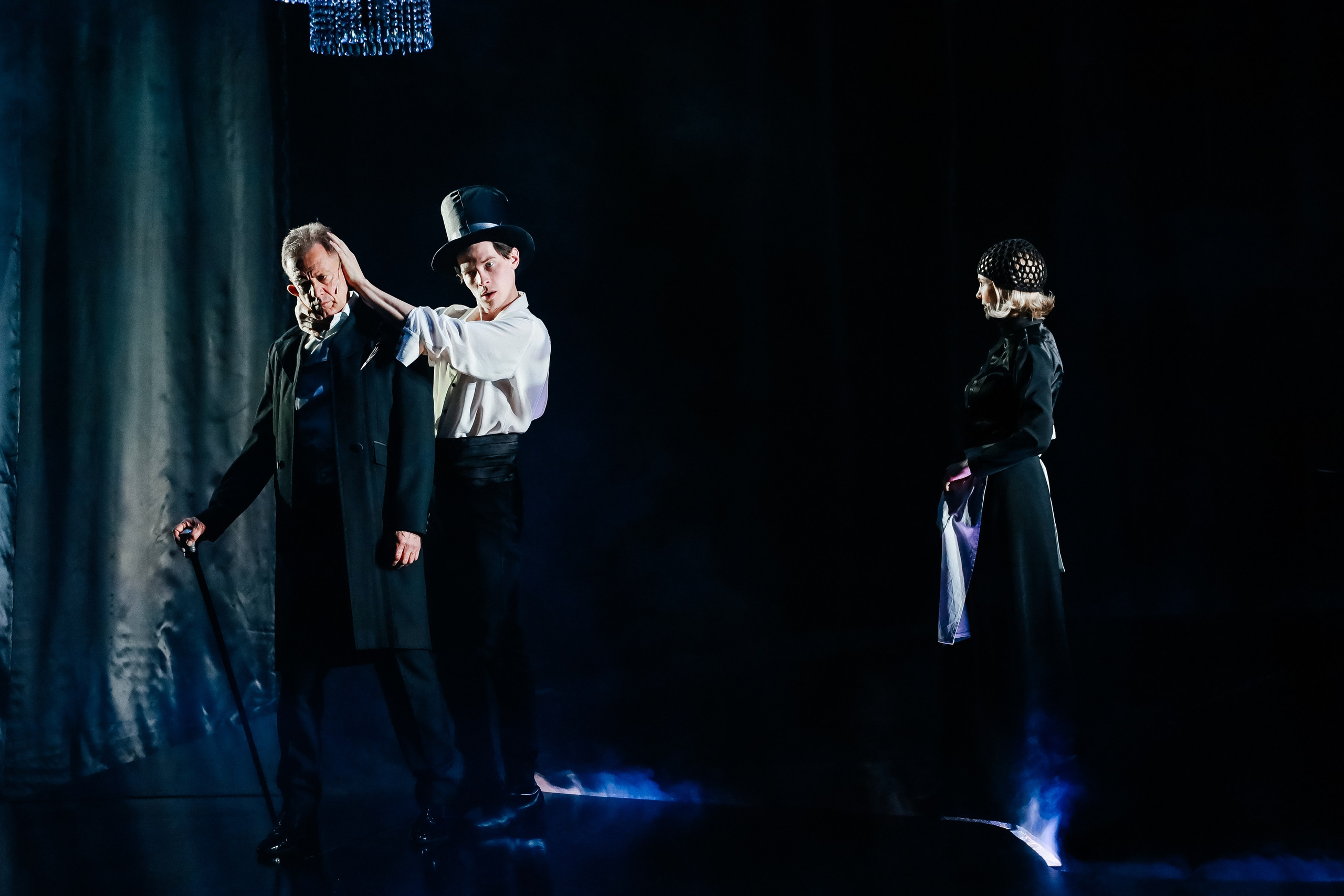 «Маскарад». Молодежный театр Алтая. Фоторепортаж. Театральная фотосъёмка