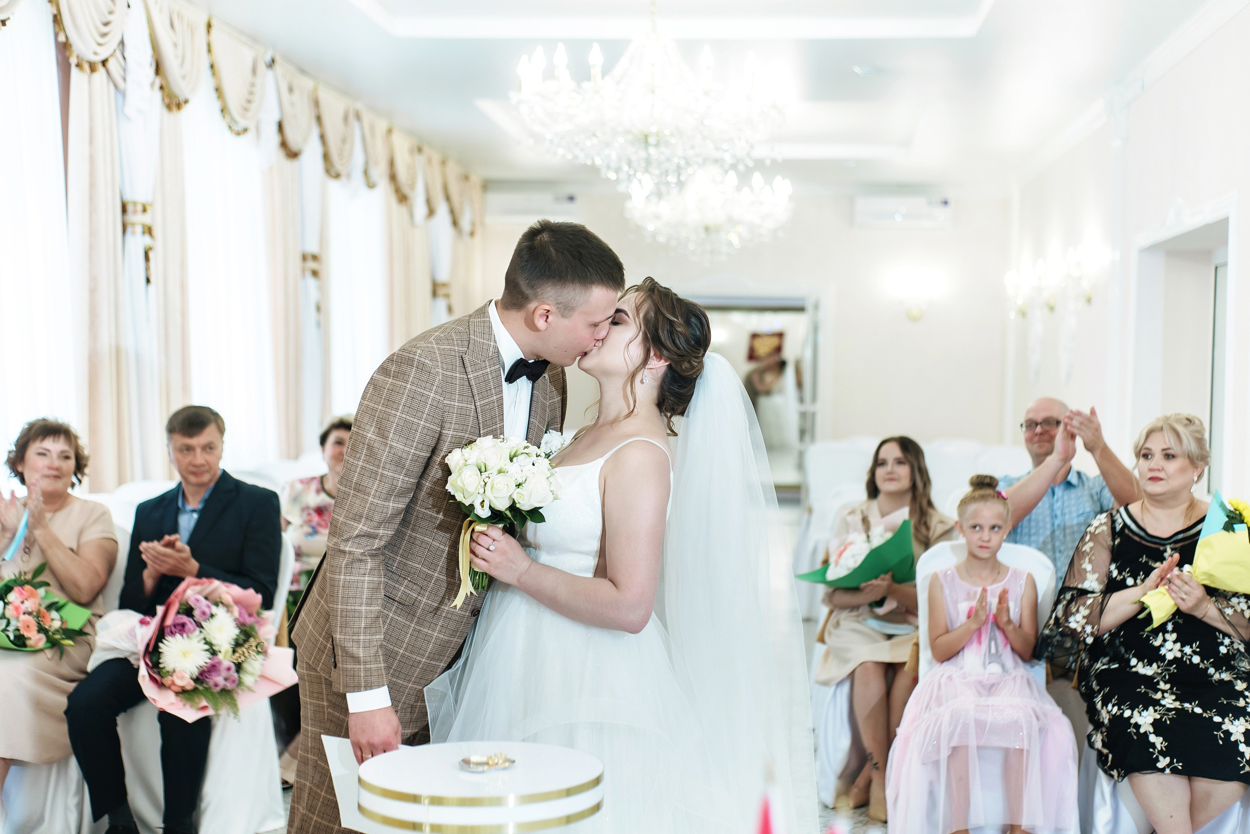 Алексей и Анастасия. Фотостудия Миндаль. Южноуральск