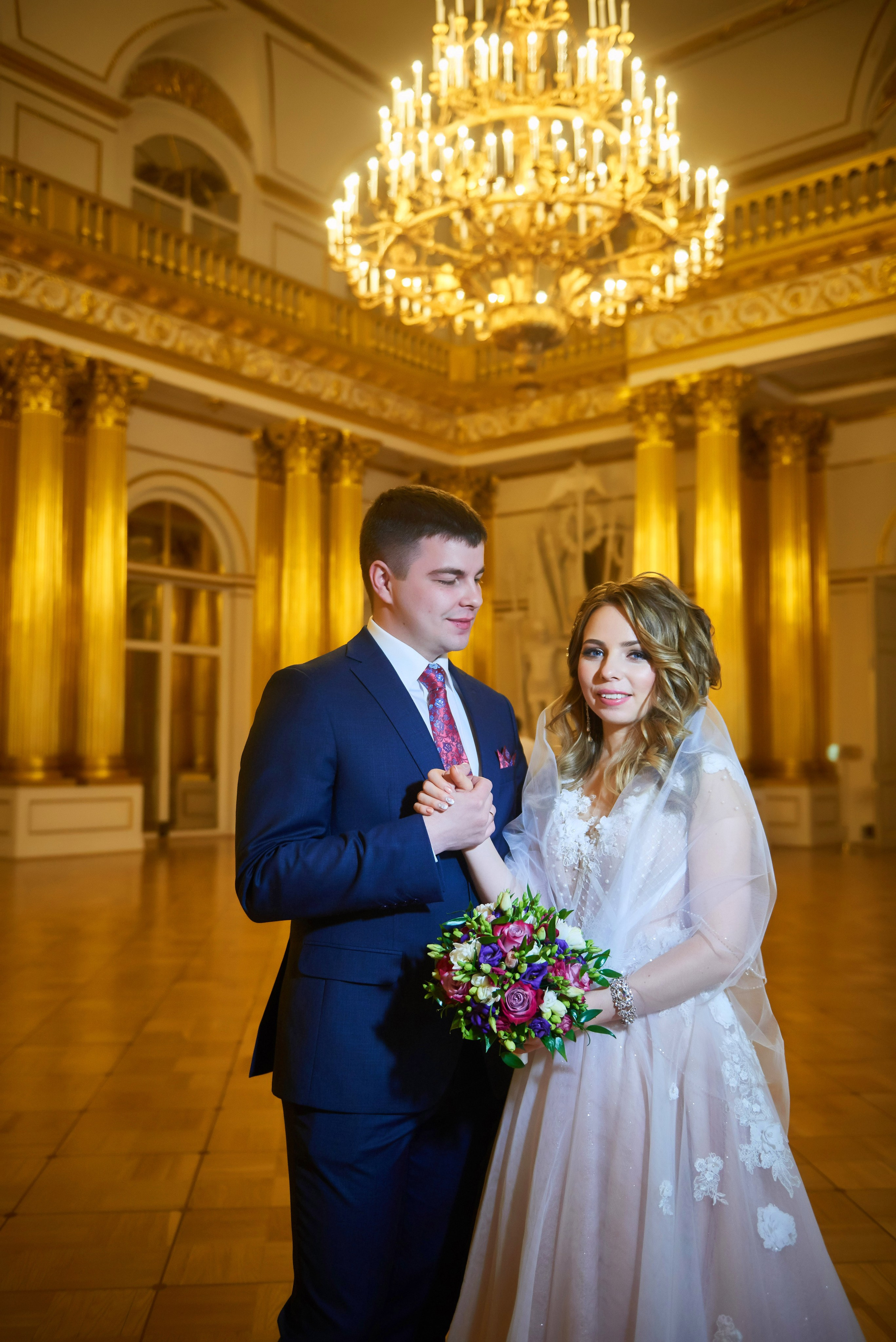 Елена и Иван (зимняя свадебная прогулка у Михайловского замка и фотосессия в Эрмитаже). Портретный, семейный и свадебный фотограф в Санкт-Петербурге и в Пушкине Ширяев Денис