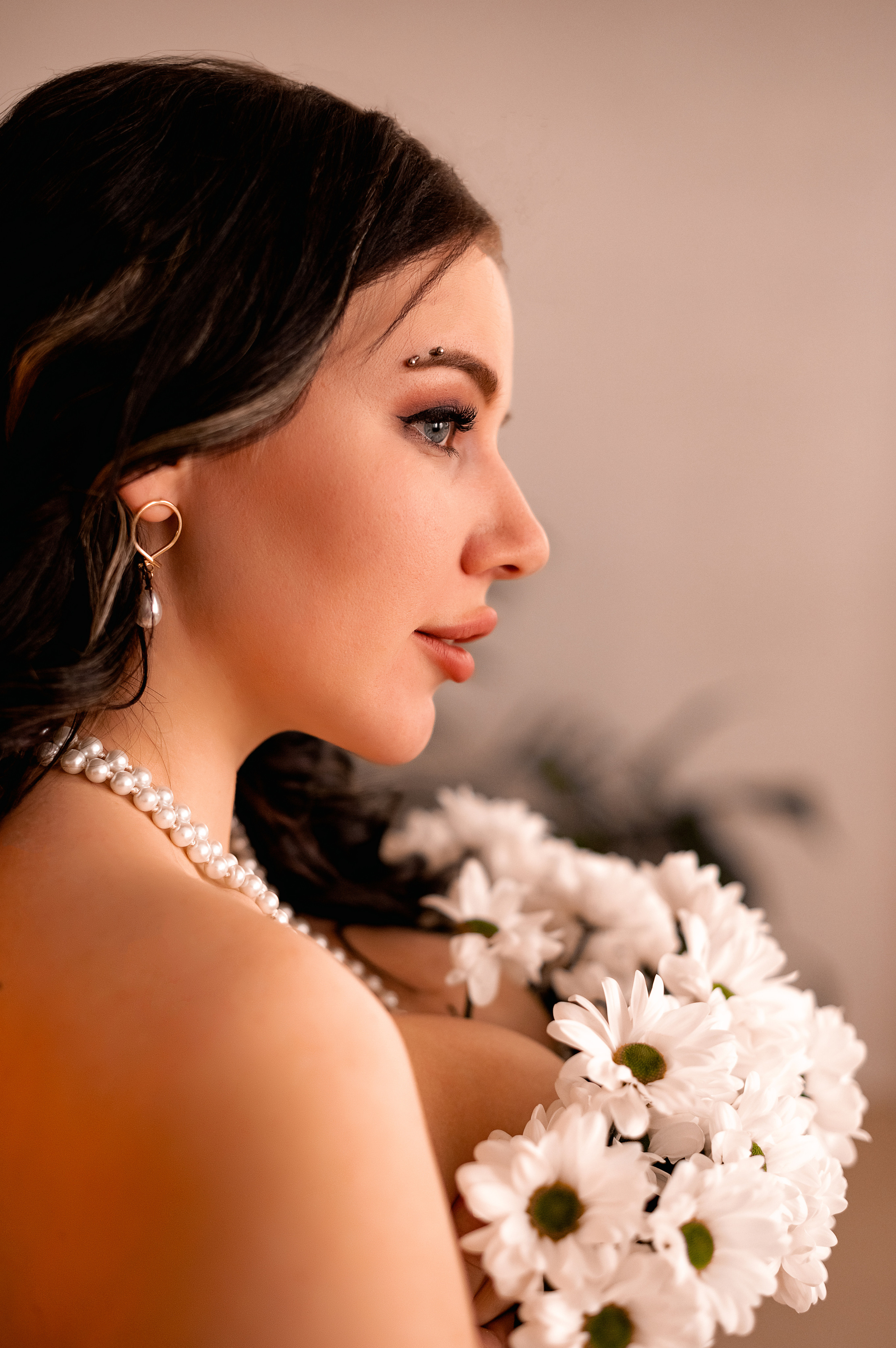 С цветами. Семейный, индивидуальный, контент фотограф Москва