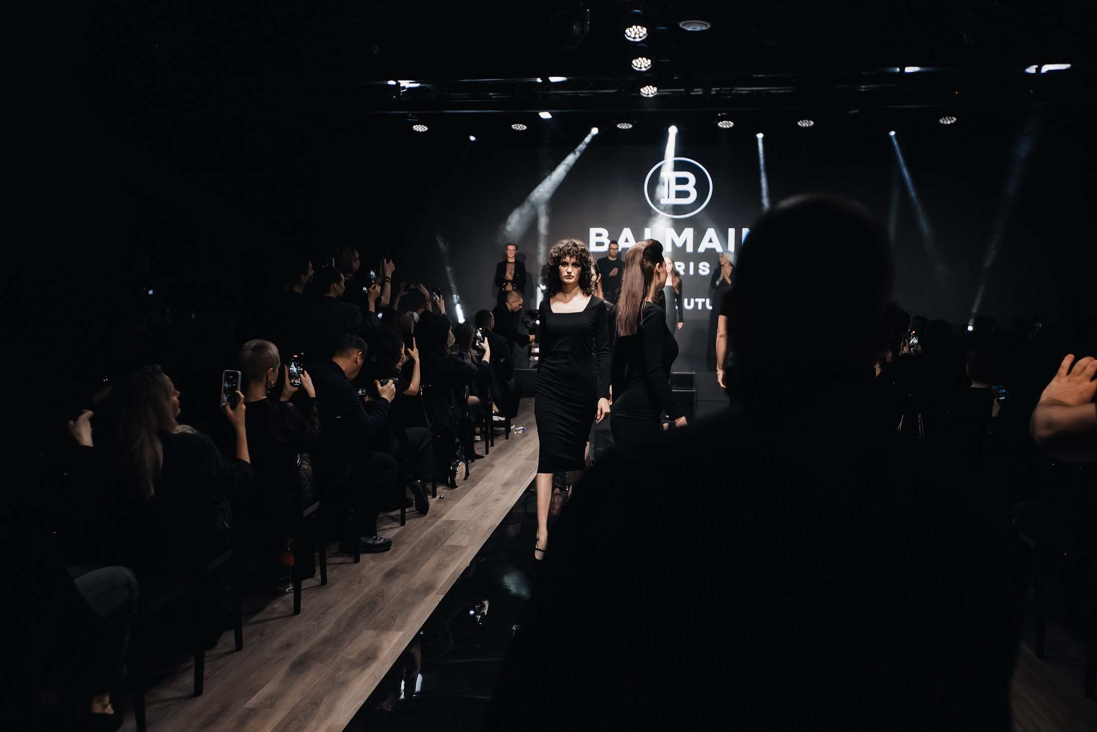 BALMAIN HAIR PARIS. Фотограф Москва Владимир Филин