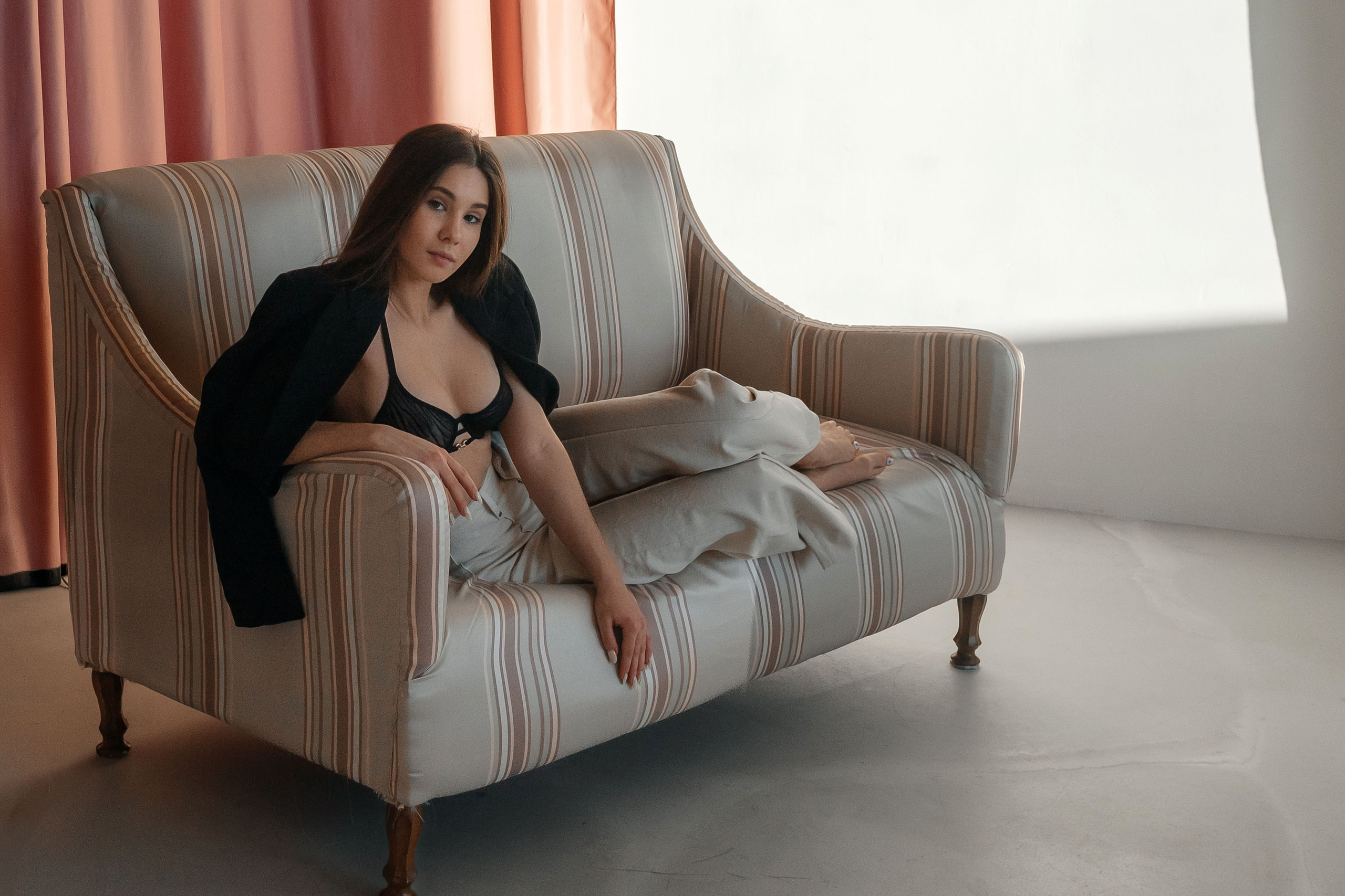 Индивидуальная съемка в фотостудии. Свадебный фотограф и фотограф Love-Store в Нижнем Новгороде Анастасия