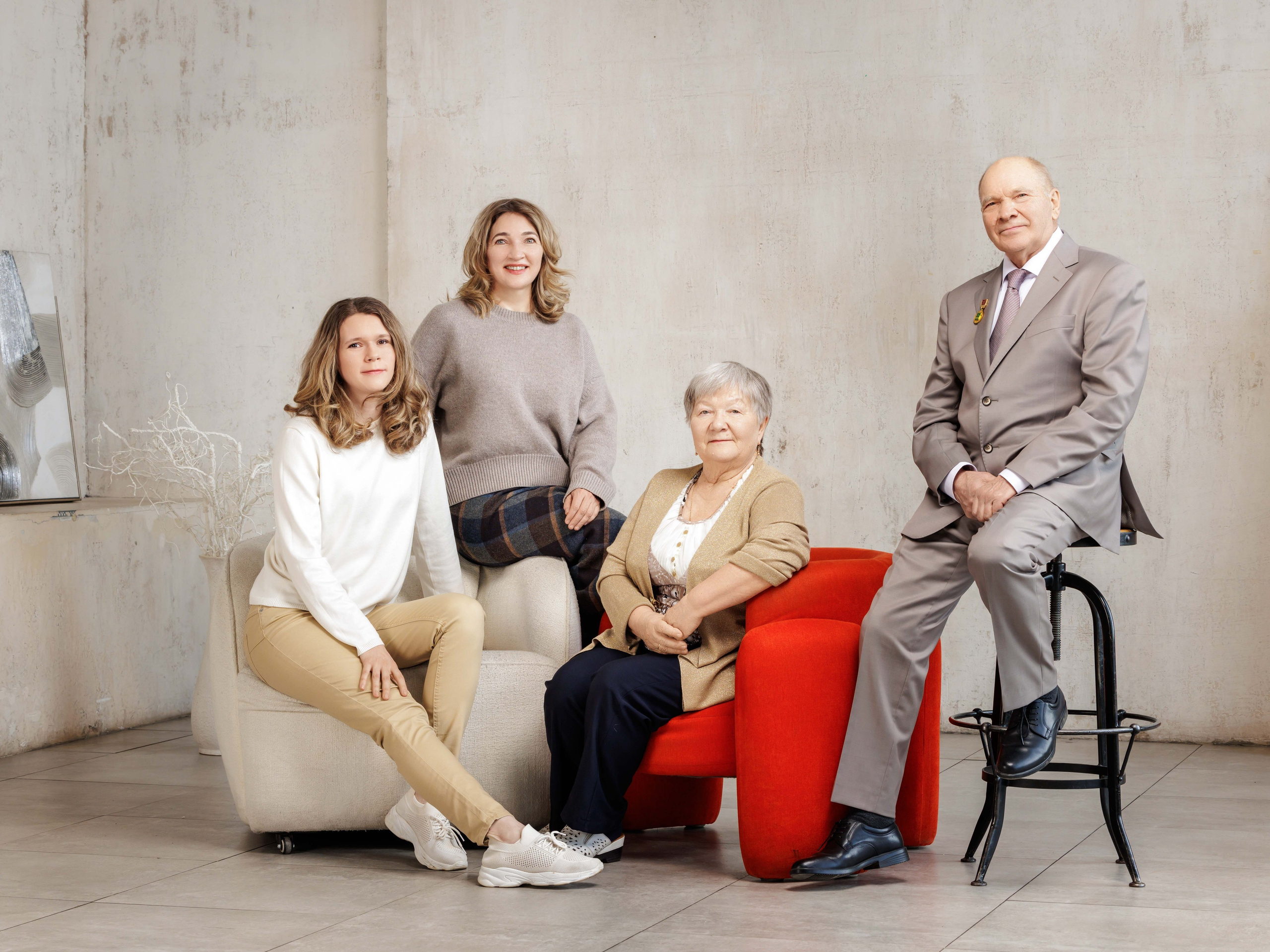 Героизм сквозь поколение! Героические традиции в московских семьях. Фотограф Мария Лас (Мария Власенко)