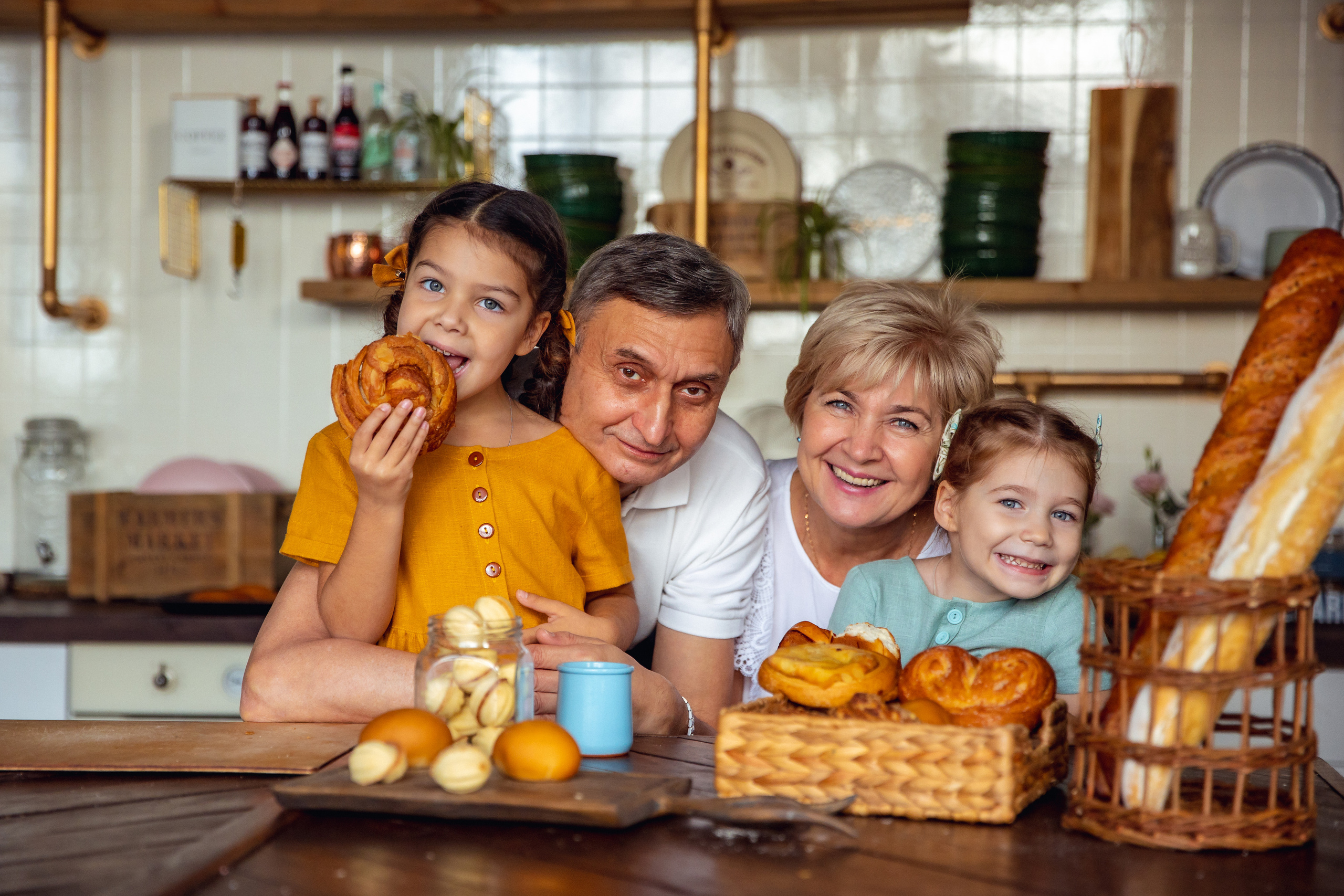 Кухня. Дарья Бухреева — фотограф, видеограф и фототерапевт. Москва и мир