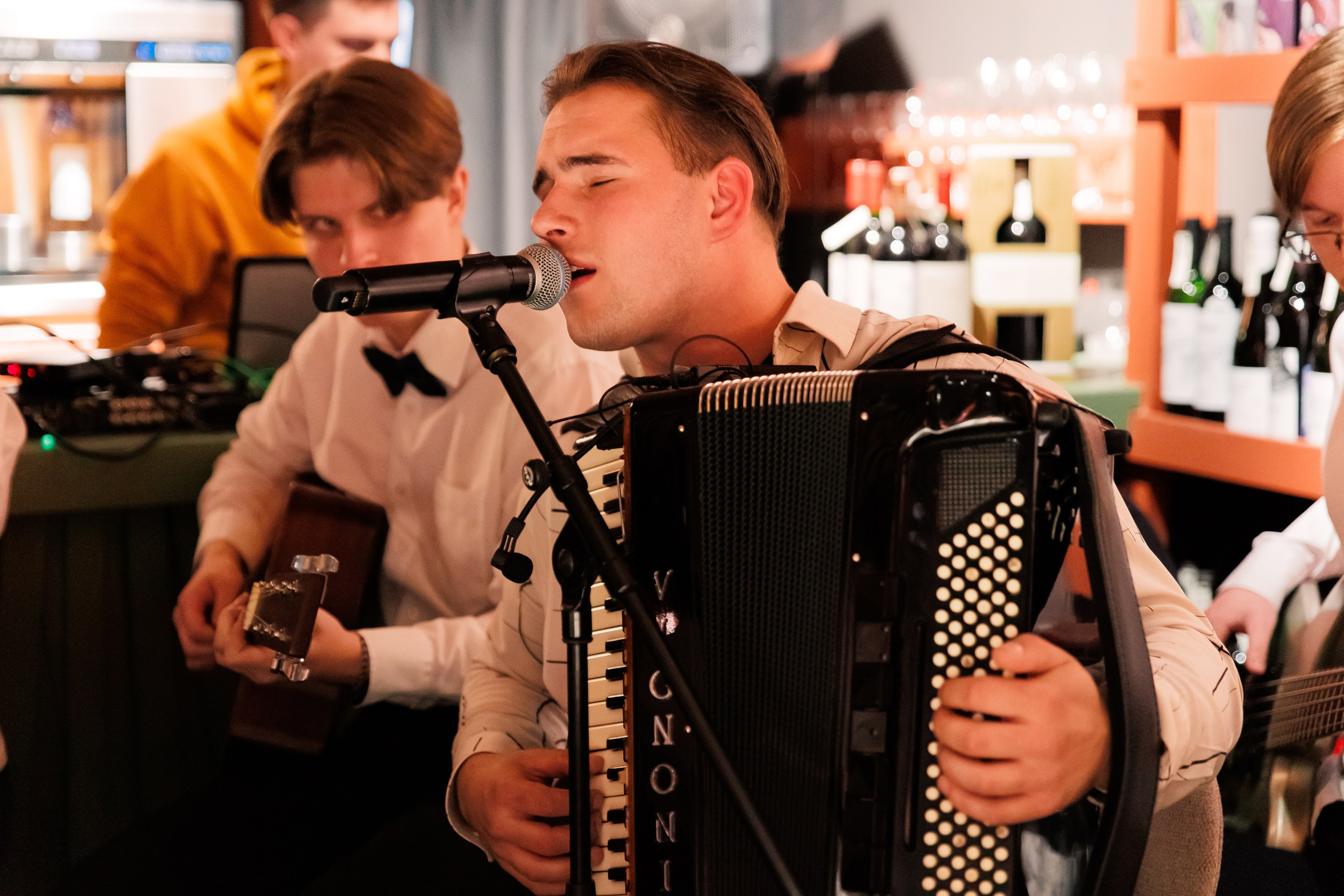 ВИНОТЕКА = ЭНОТЕКА [11 ЛЕТ]. СВОИ. ФОТООТЧЕТЫ-СОБЫТИЯ-МЕСТА