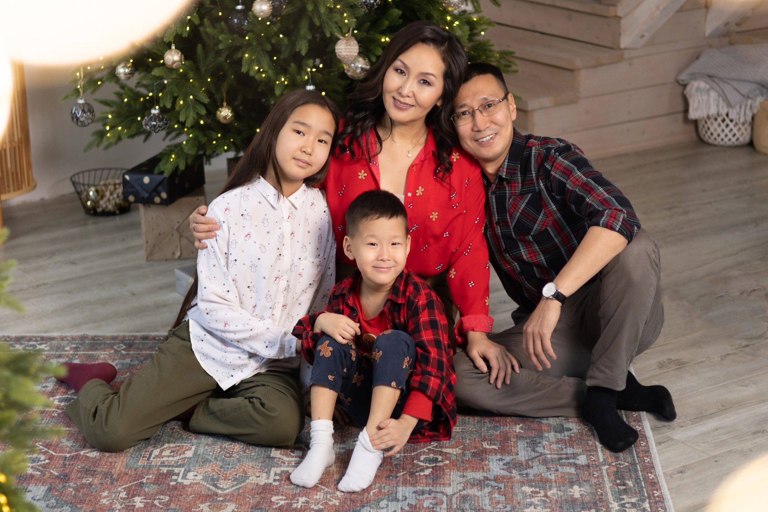 Семейная новогодняя съемка. Фотограф Якутск Зоя Николаева