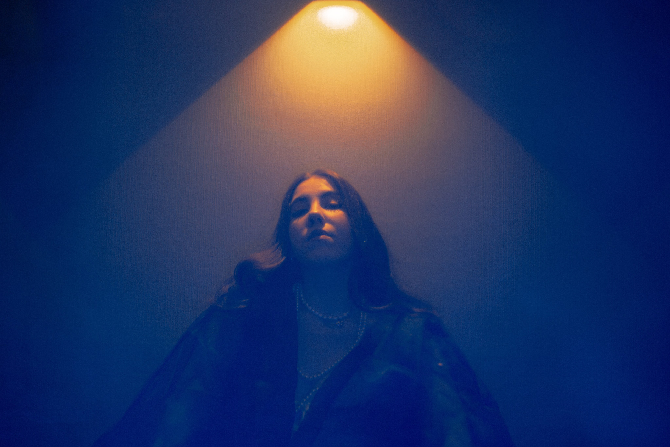 Танцуй. Сюрреализм. Чувственность. Арт-фотограф Крис Л. в Тобольске: портрет, семейные, свадьбы