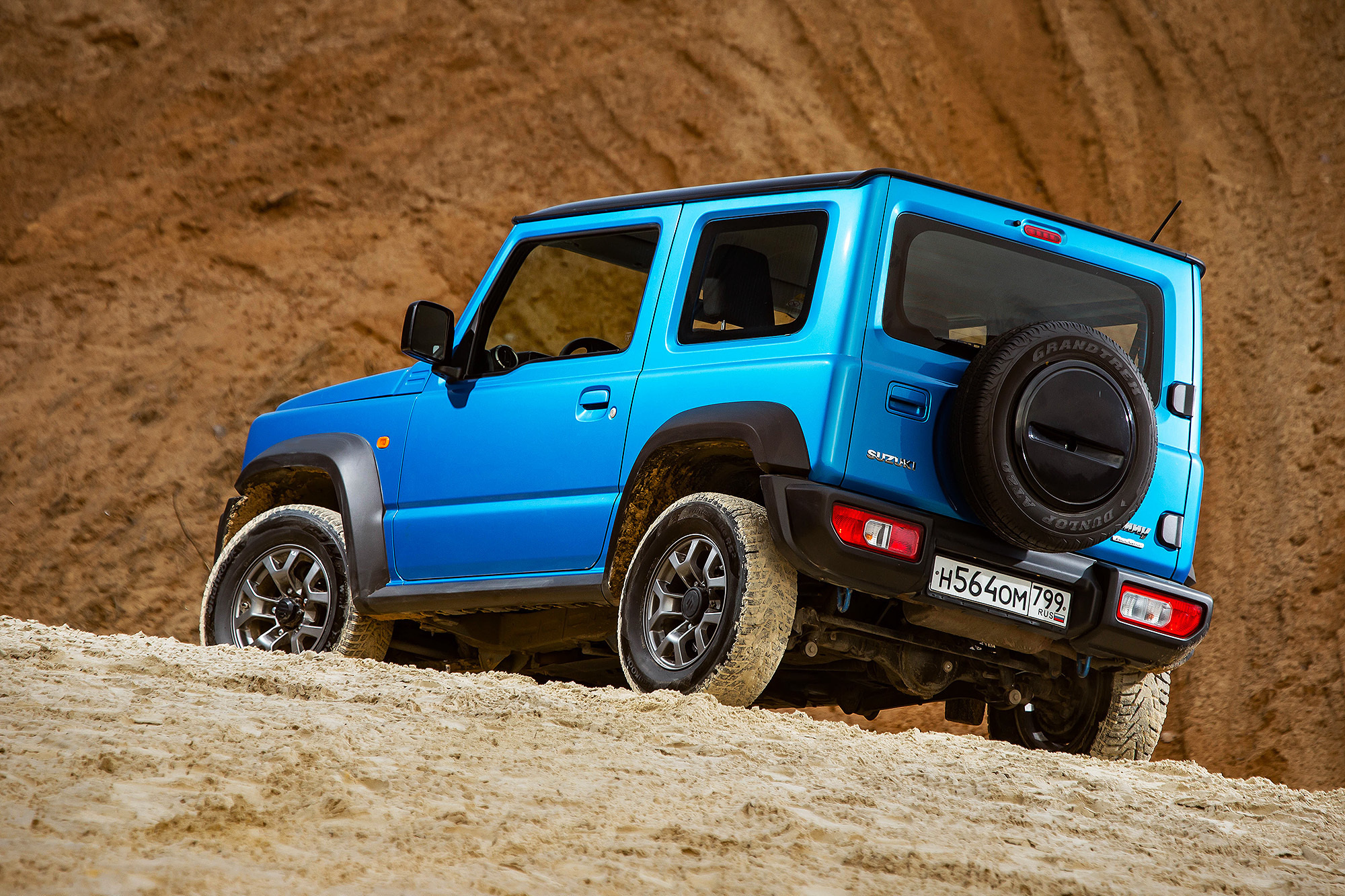 Suzuki Jimny. Фотограф Дмитрий Питерский