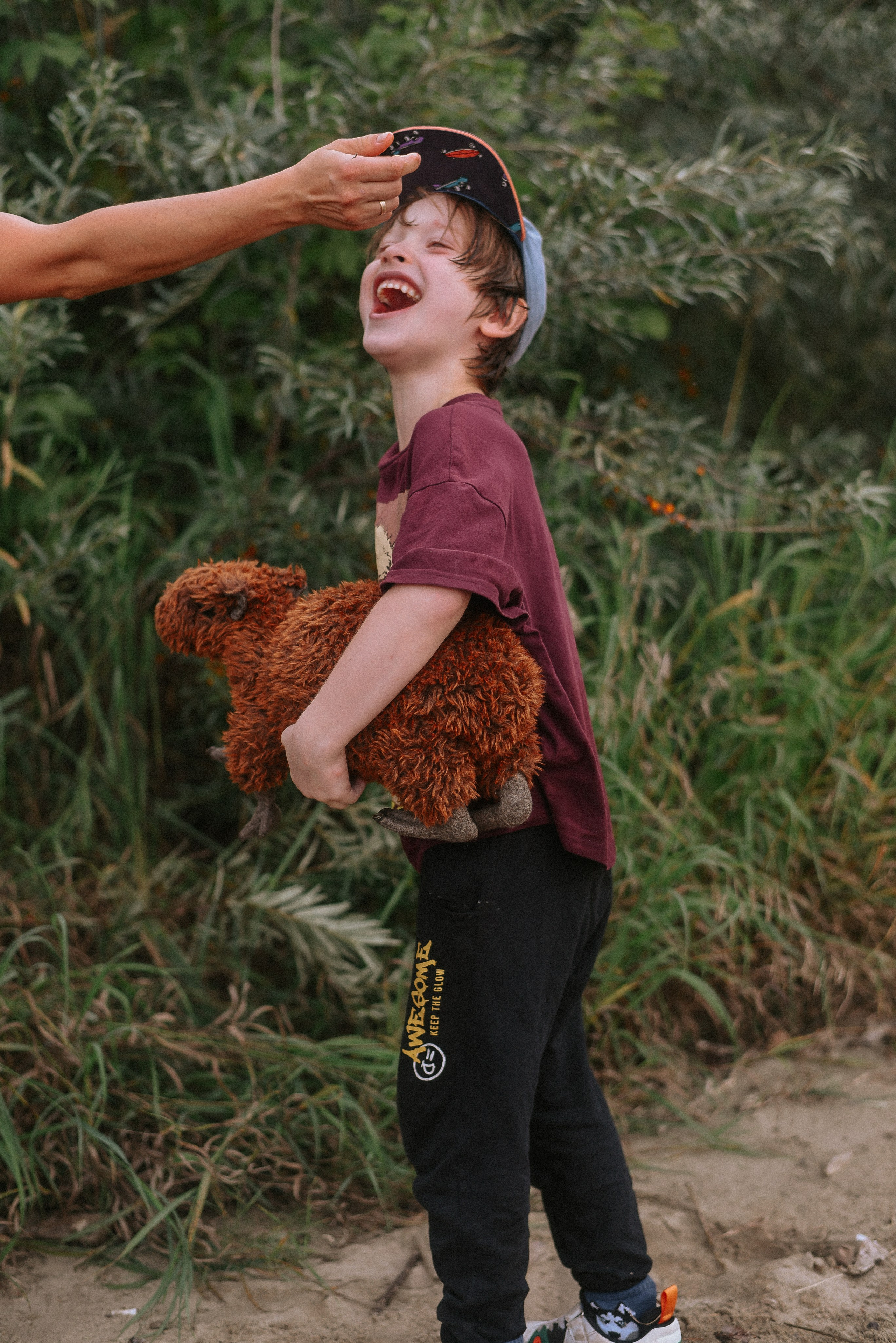 Берег, рак и капибара. Детский и семейный фотограф в Новосибирске Саша Дорошенко