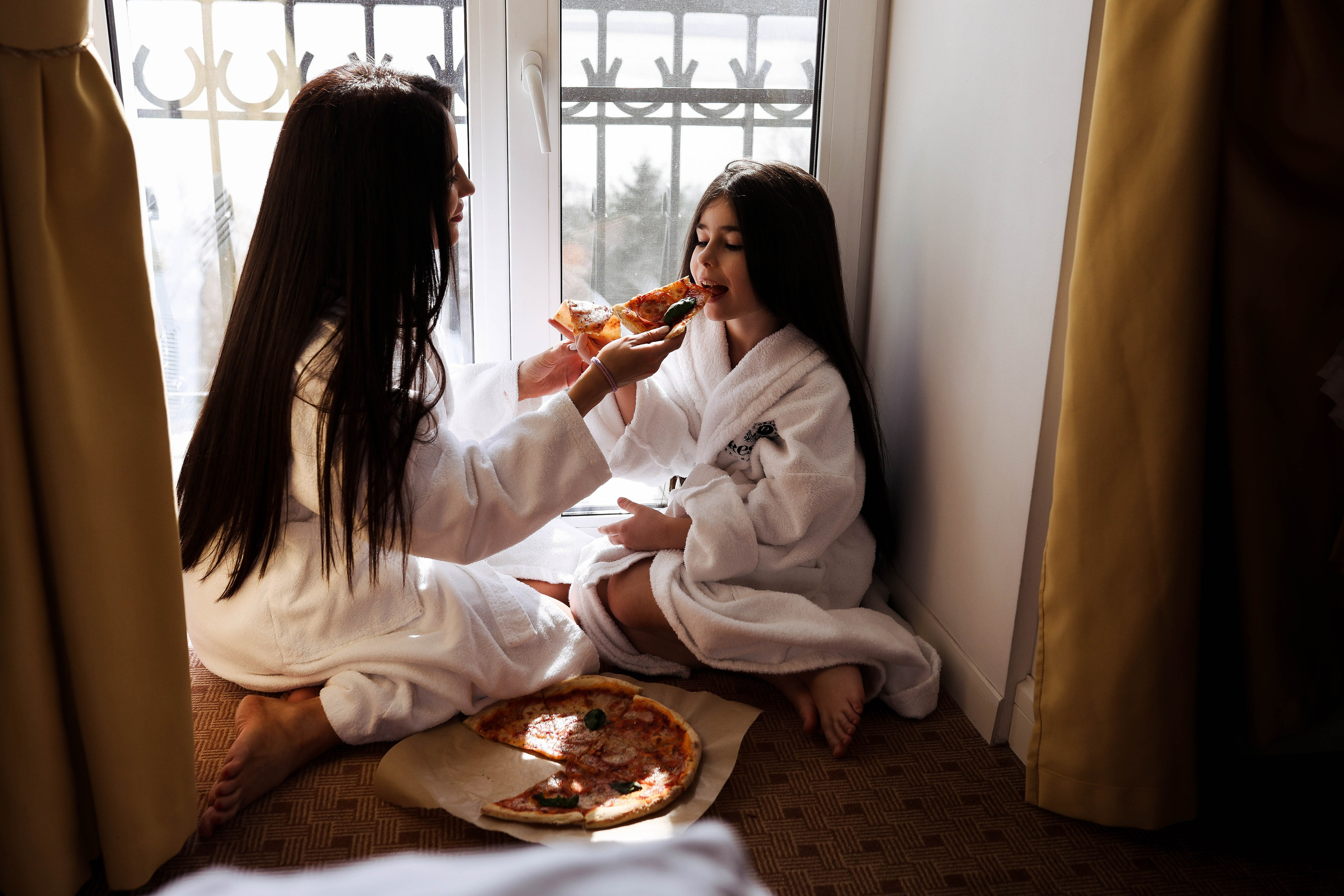 Мама и Дочка. ФОТОГРАФ ХАБАРОВСК АНАСТАСИЯ РАЧЕНКОВА