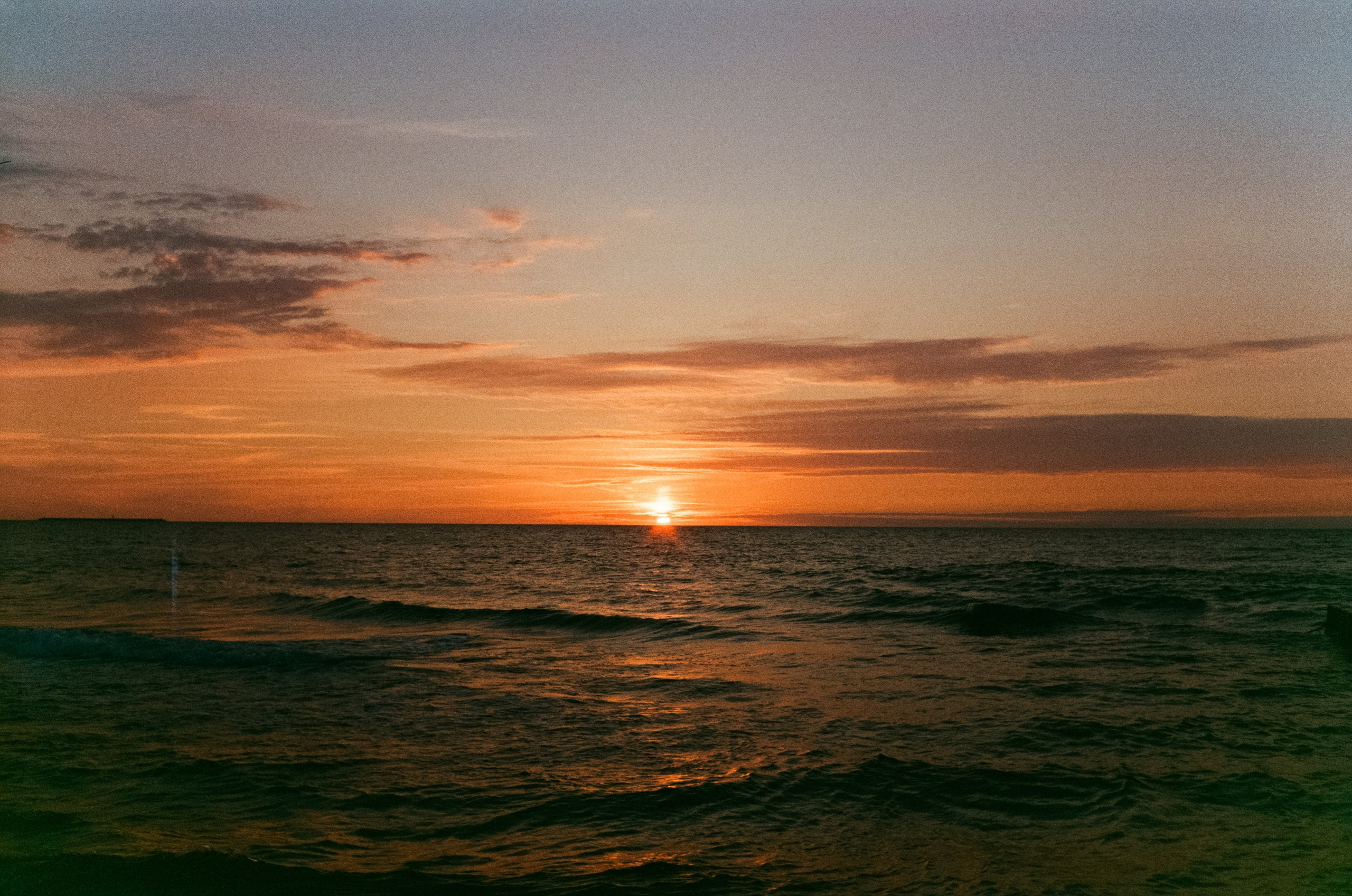 Калининград, пляж в Янтарном / Minox 35 GT (2) / Fujicolor 200 at ISO 100