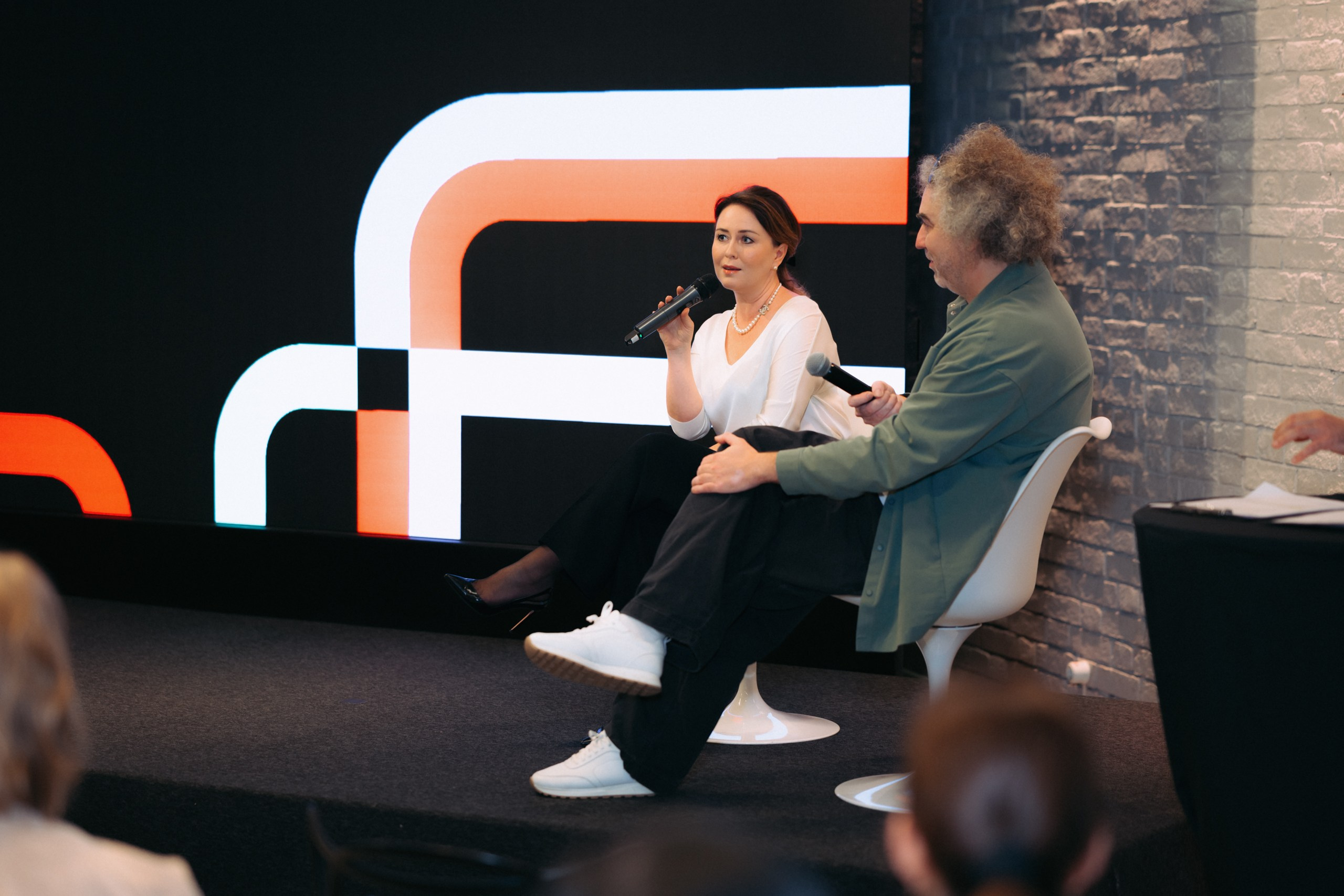 Корпоративы (сборник). Komonev