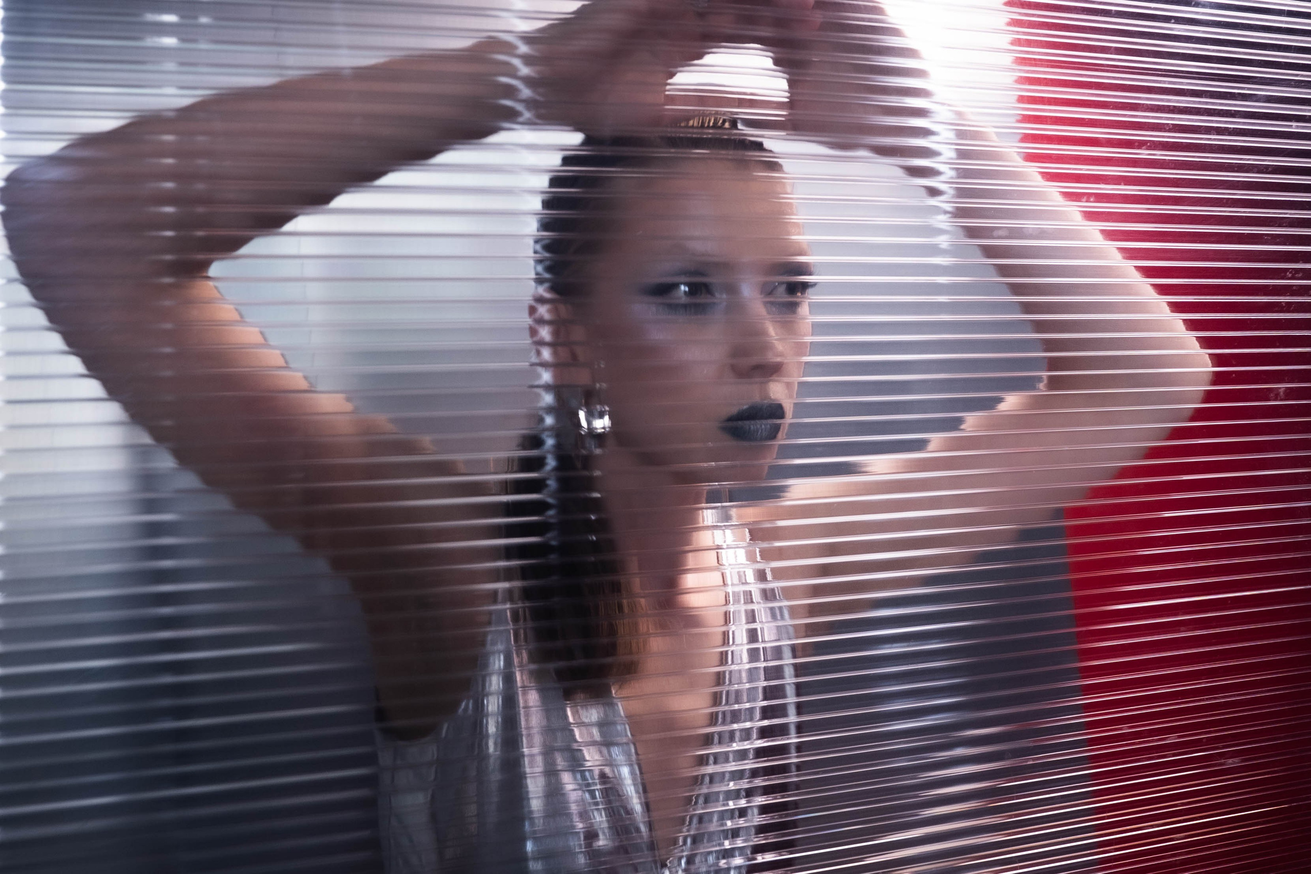 BLUR silver-red. Фотограф Serg Nekraov. Фотосъемка Москва и МО