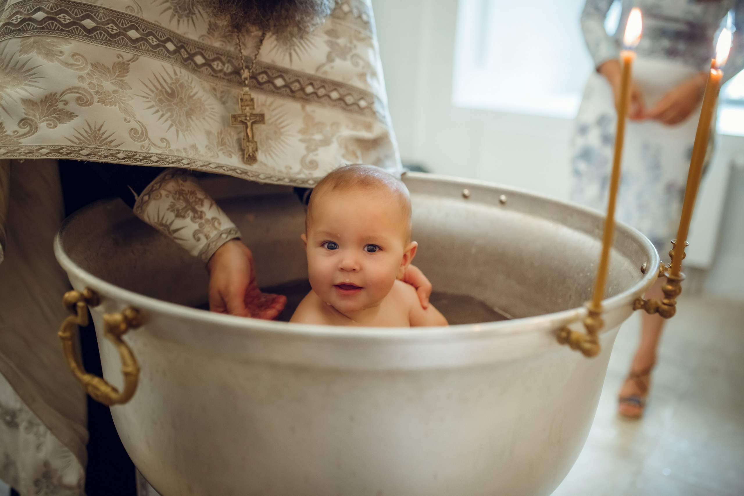 Крещение Эрнеста. Фотограф на Крещение, семейный фотограф в Москве