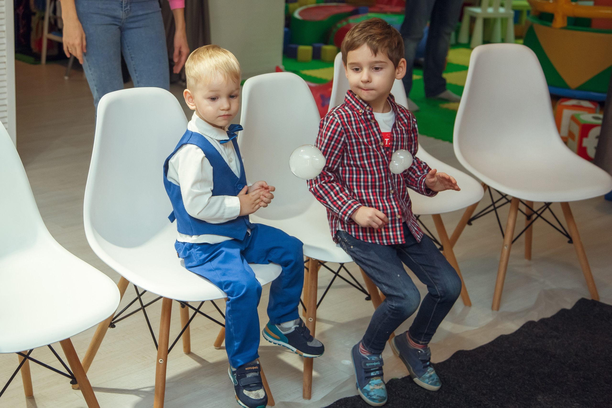 2 годика Артемию. Фотограф на Крещение, семейный фотограф в Москве