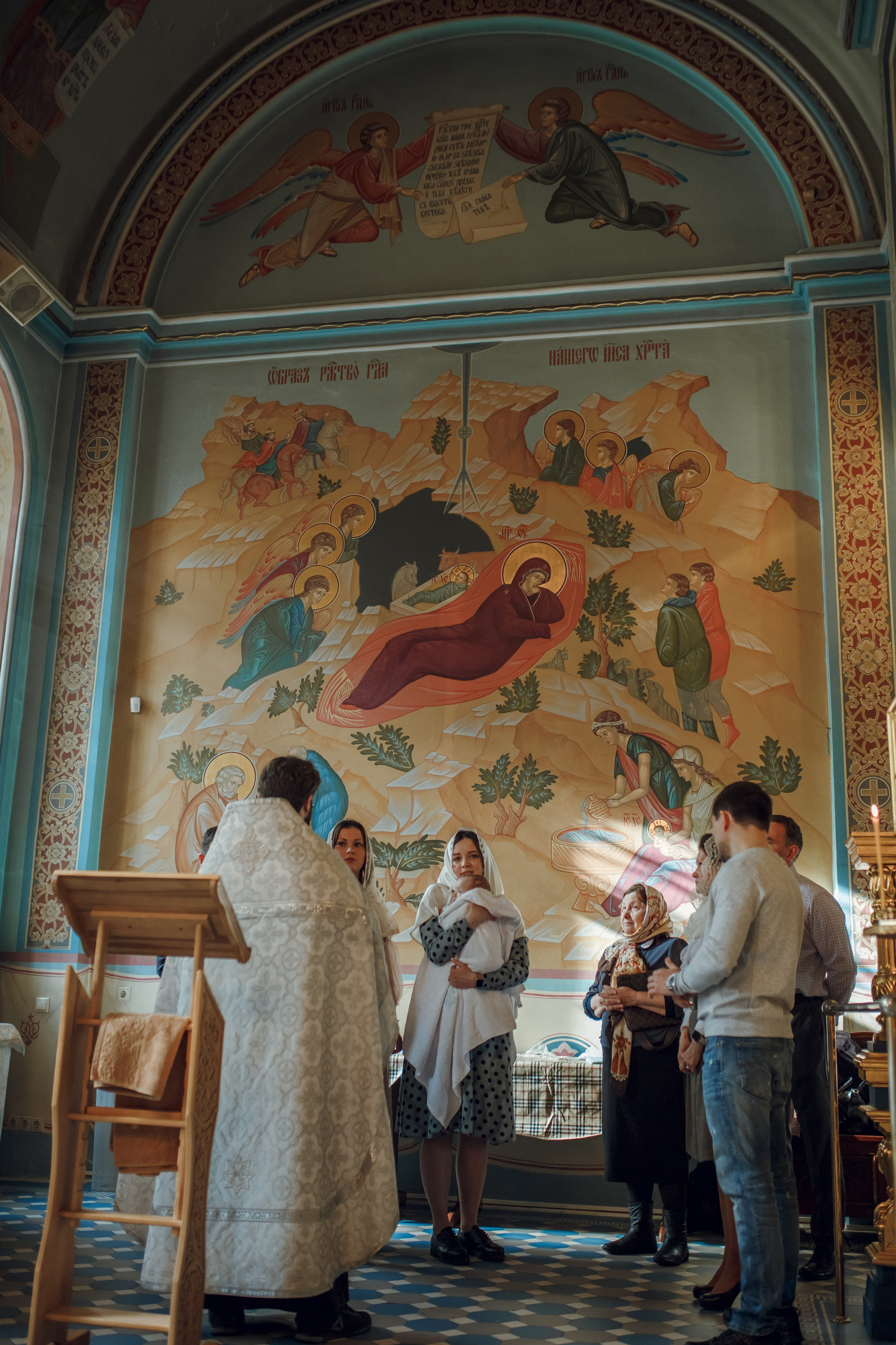 Крещение Артемия. Фотограф на Крещение, семейный фотограф в Москве