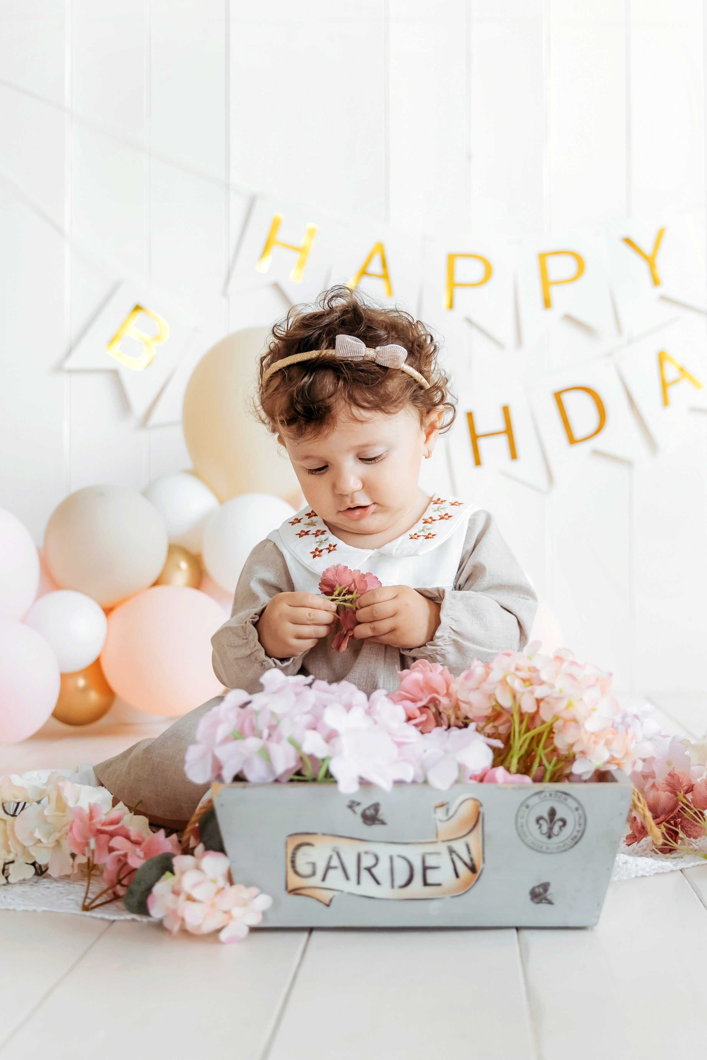 1 годик в студии. Семейный и репортажный фотограф в Иркутске Людмила Лиханская