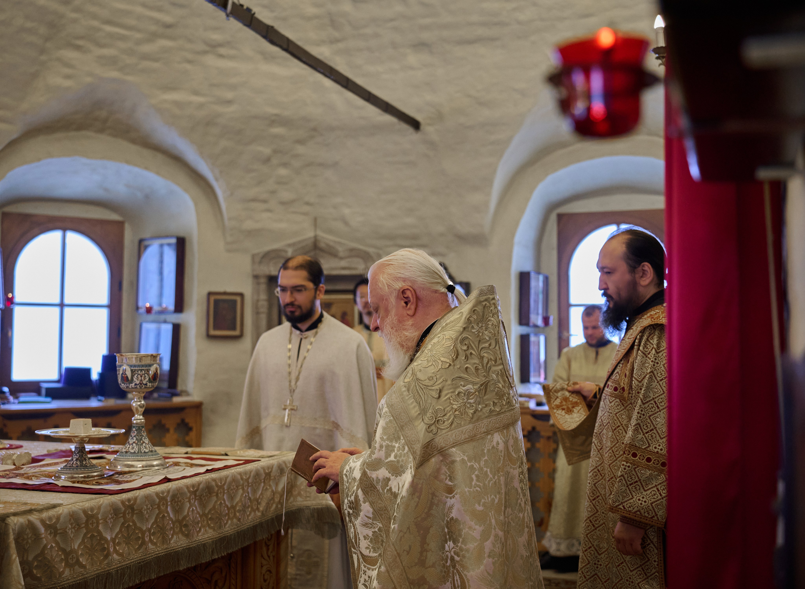 Литургия на китайском языке. Фотограф в Москве