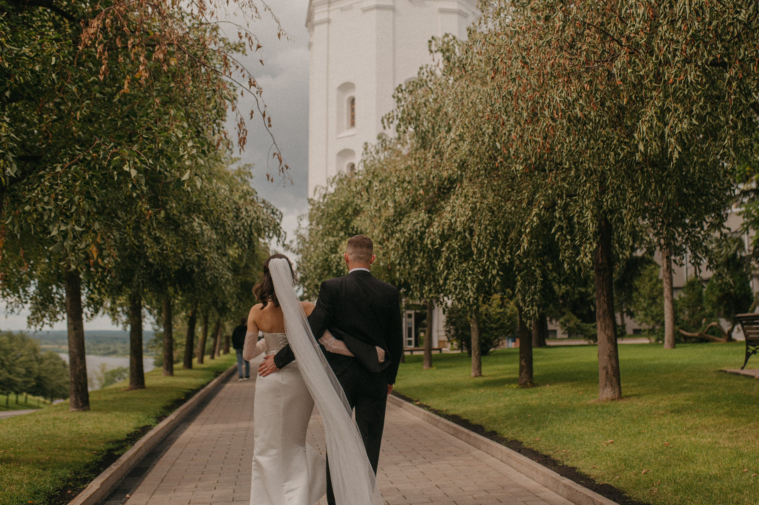 03.08.2024. RETOUCH-HOUSE