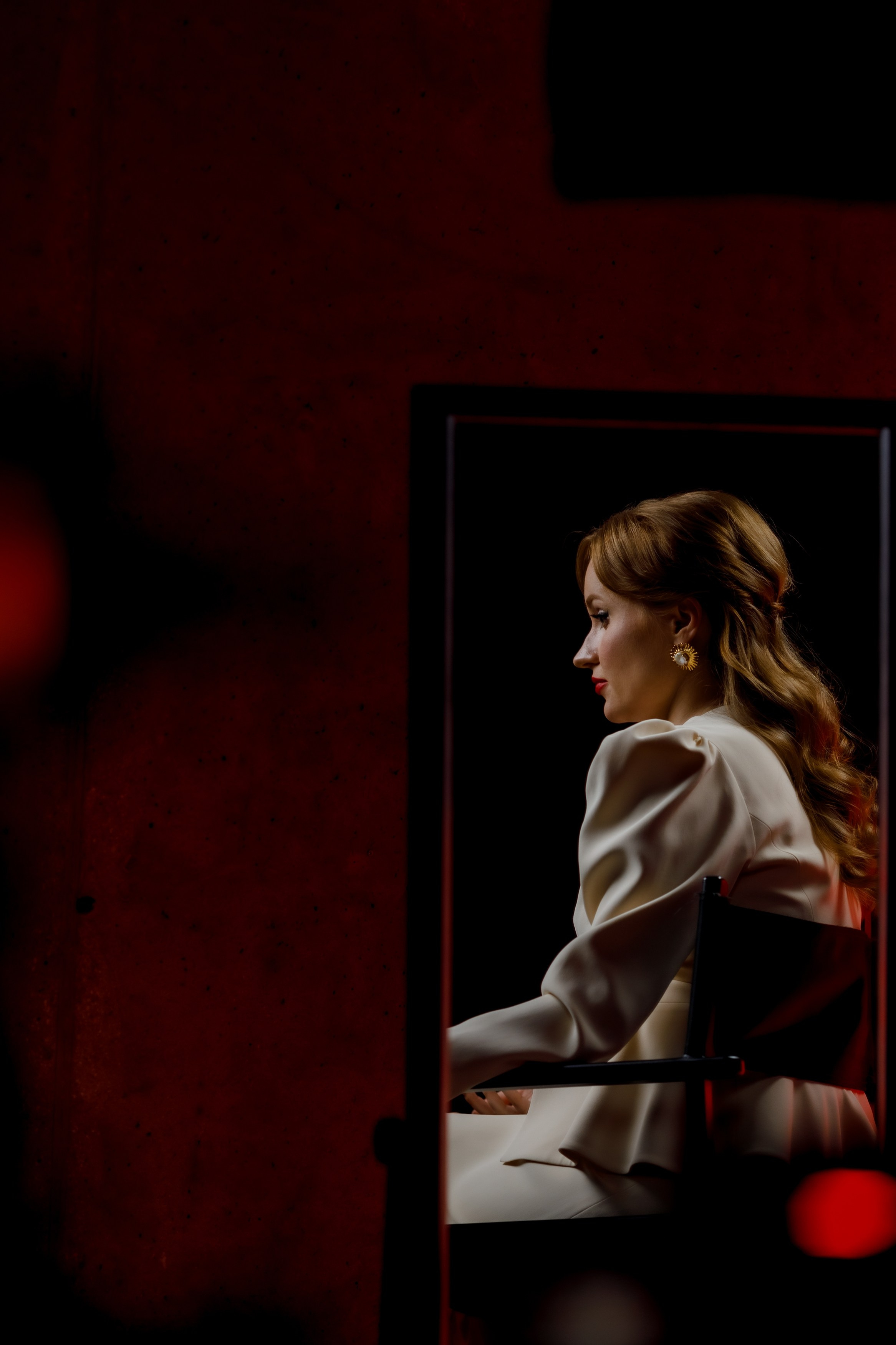 Backstage. Destination wedding photographer Mary Korenchuk