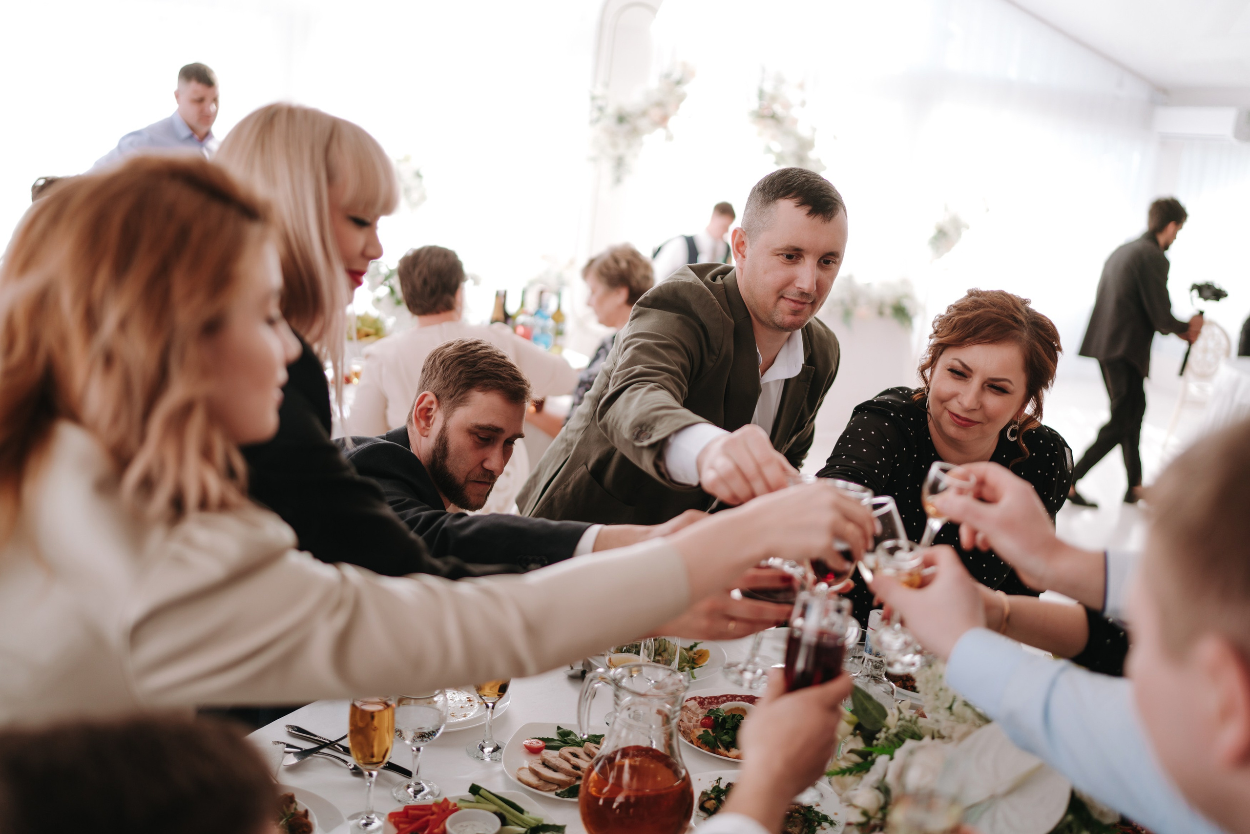 ГРИН ХОЛЛ, ЗАГОРОДНЫЙ КОМПЛЕКС GREEN HALL, БАНКЕТНЫЙ ЗАЛ УФА