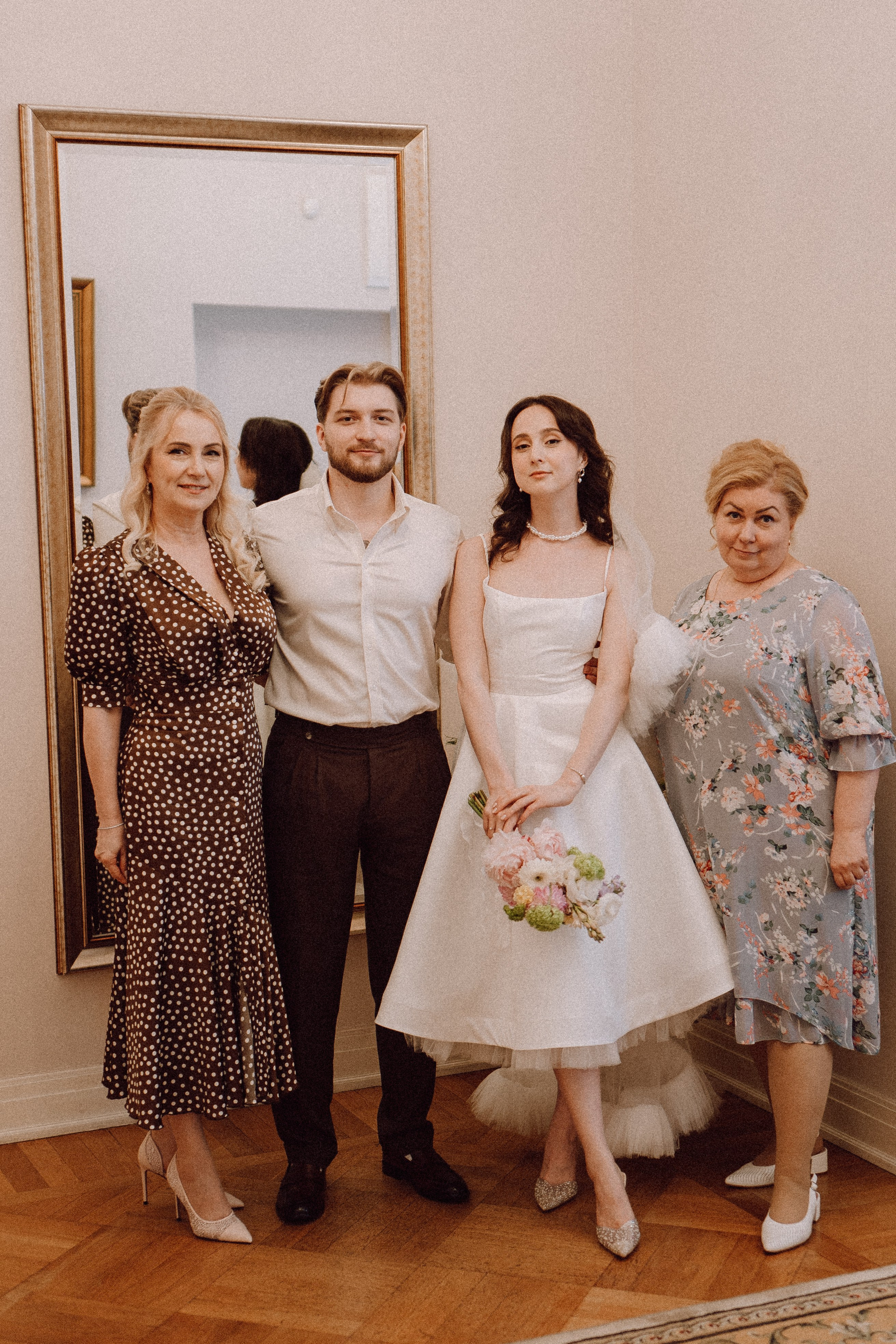 СВАДЕБНАЯ ФОТОСЕСИСИЯ В ГОРОДЕ ПУШКИН. Профессиональный фотограф, Санкт-Петербург — Виктория Богомолова