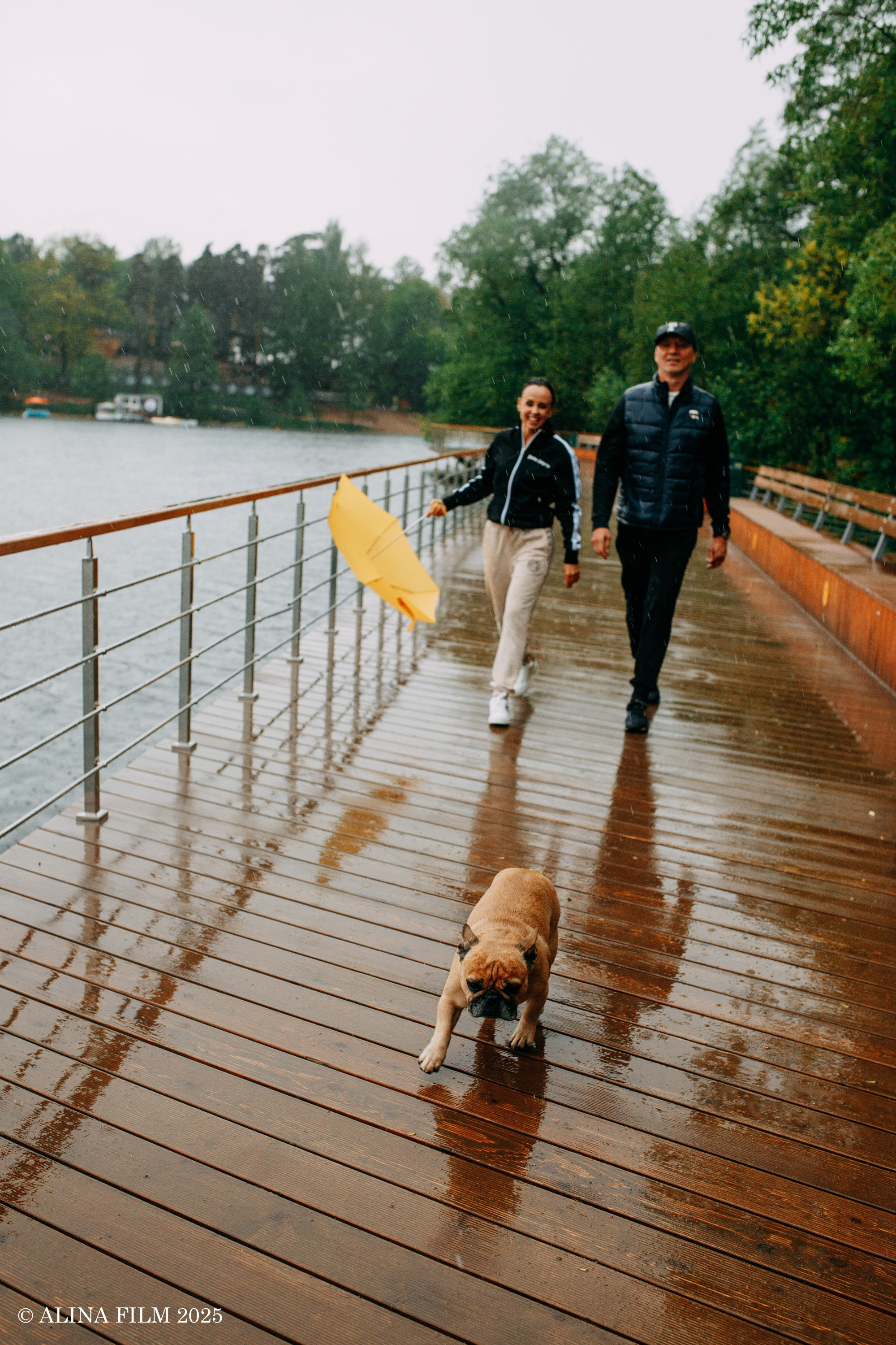Фотосессия в дождь на Озерках. Фотограф в Санкт-Петербурге Alina Film