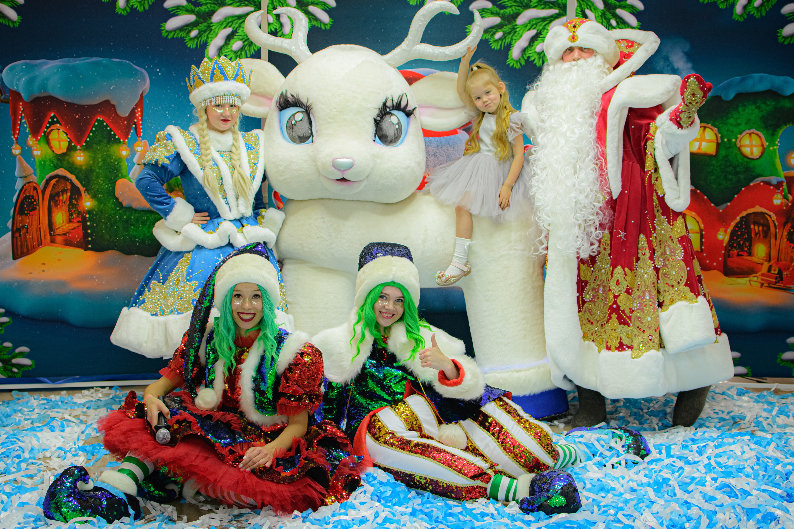 HAPPY NEW YEAR. Photokarish