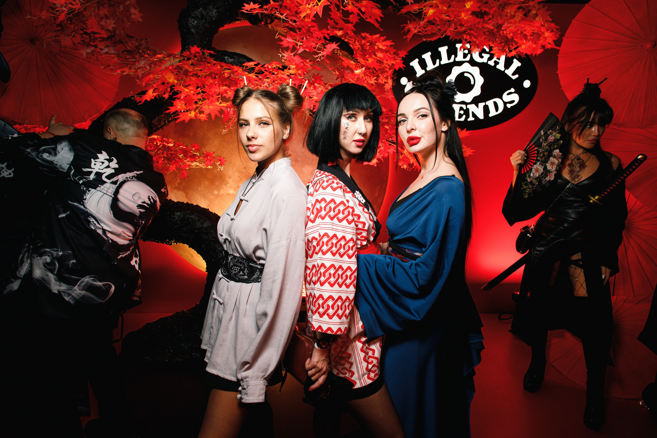 ILLEGAL FRIENDS | ASIA. СВОИ. ФОТООТЧЕТЫ-СОБЫТИЯ-МЕСТА