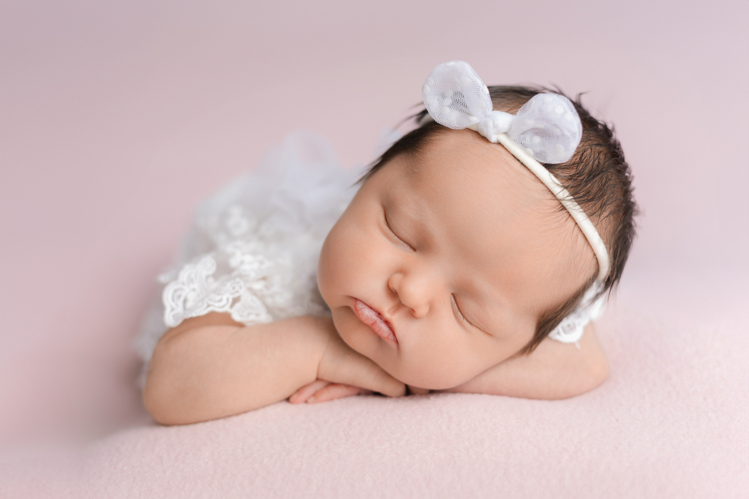 Фотограф новорождённых Псков