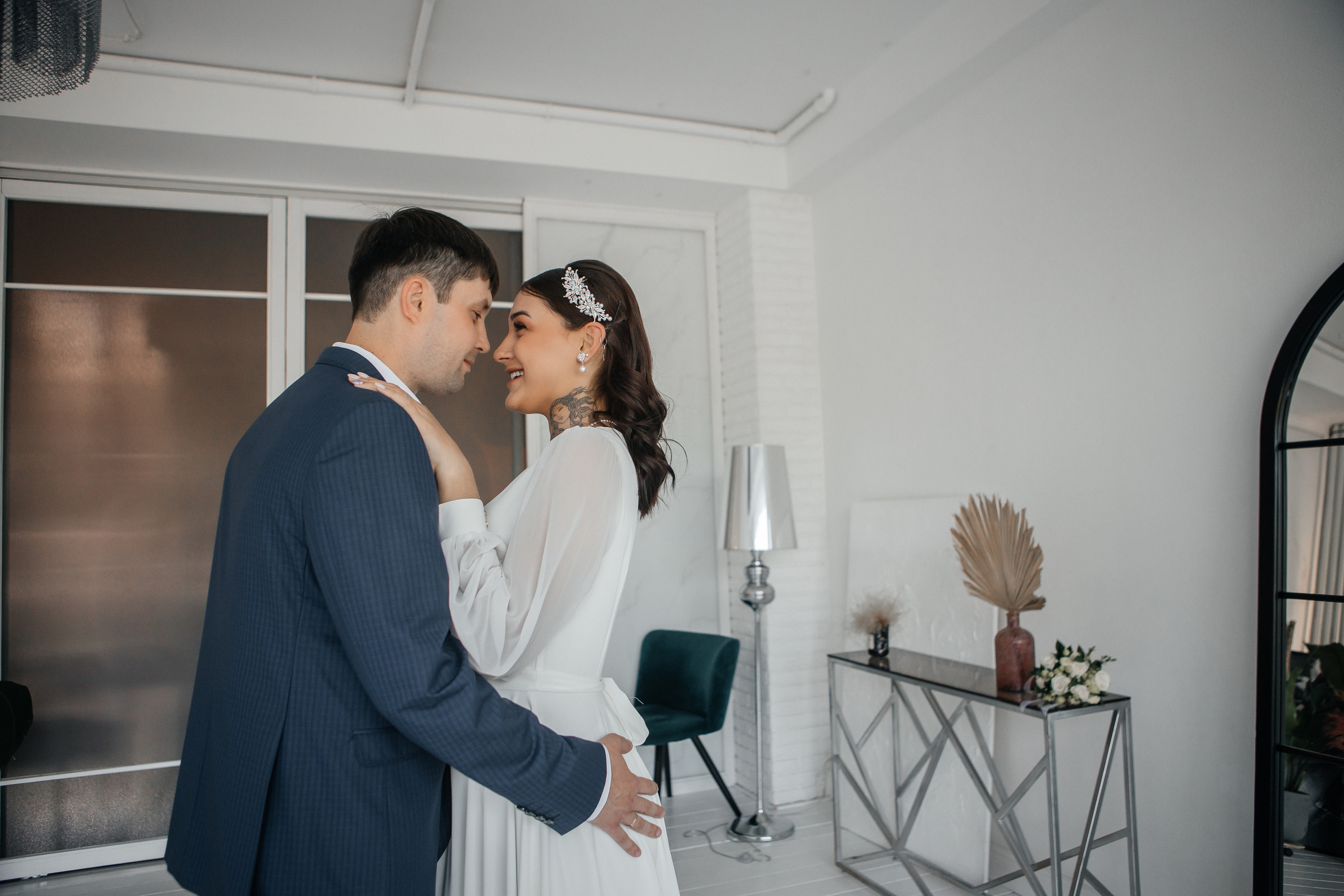 Свадебная фотосессия в студии. Дарья Белякова. Свадебный, детский и семейный фотограф в городе Бийск