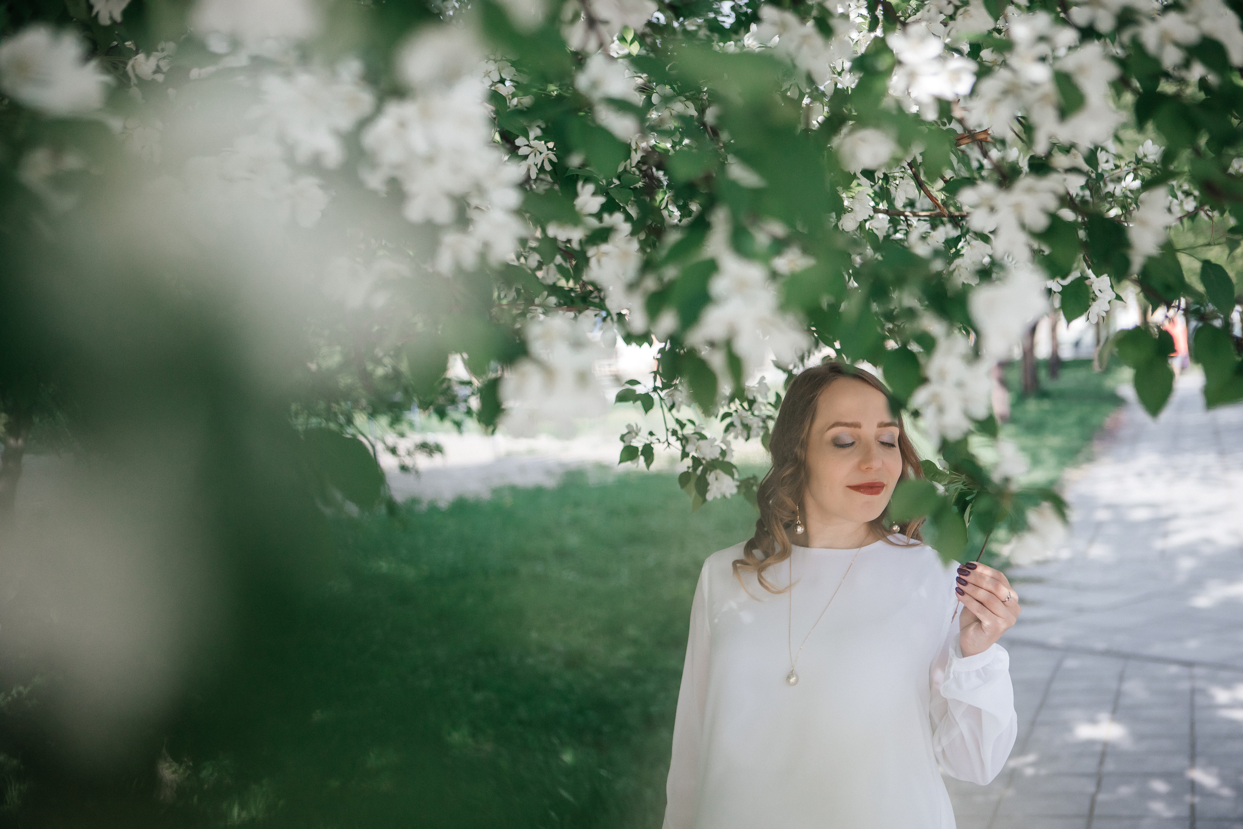 Фотосессия в цвету. Дарья Белякова. Свадебный, детский и семейный фотограф в городе Бийск