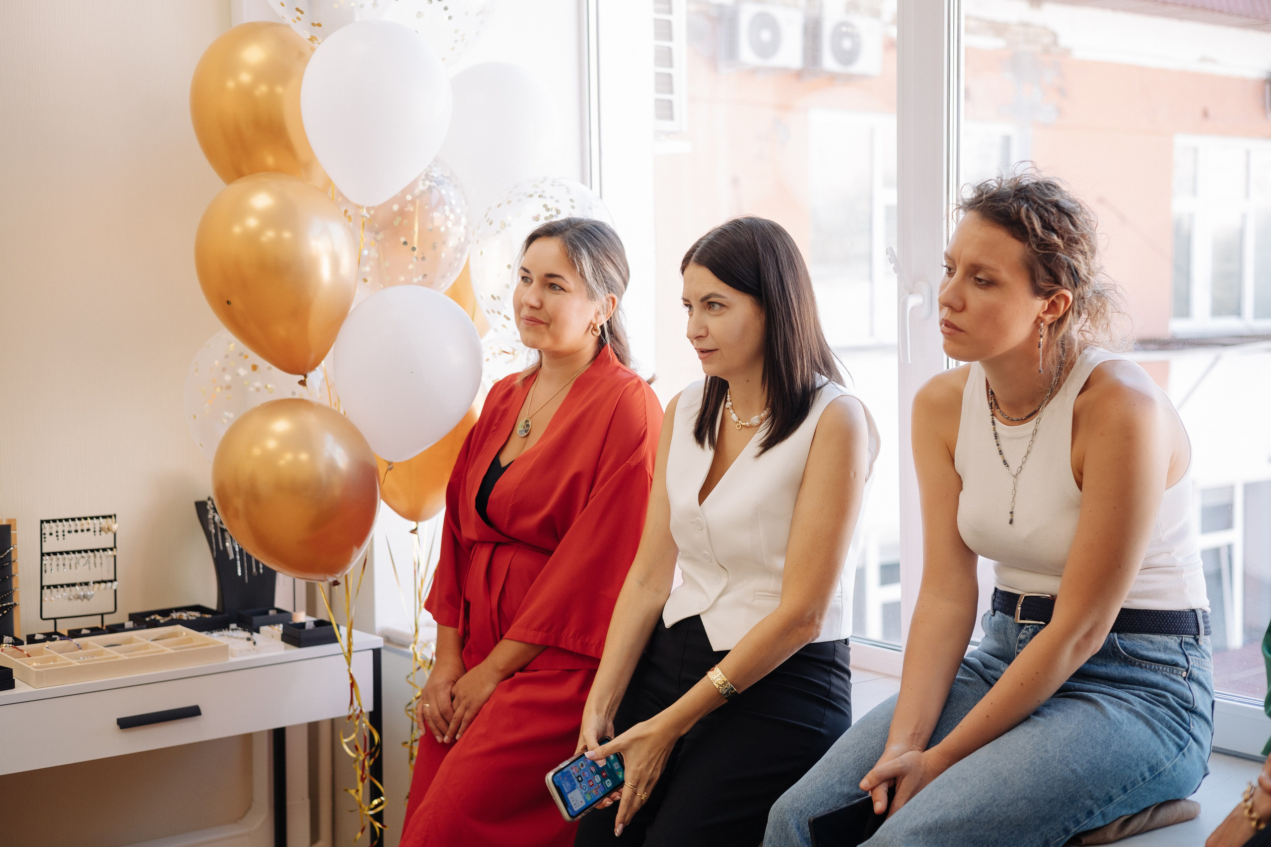 Song of Stones открытие шоурума Олеси Зверевой. Психолог, фотограф Мария Черницкая