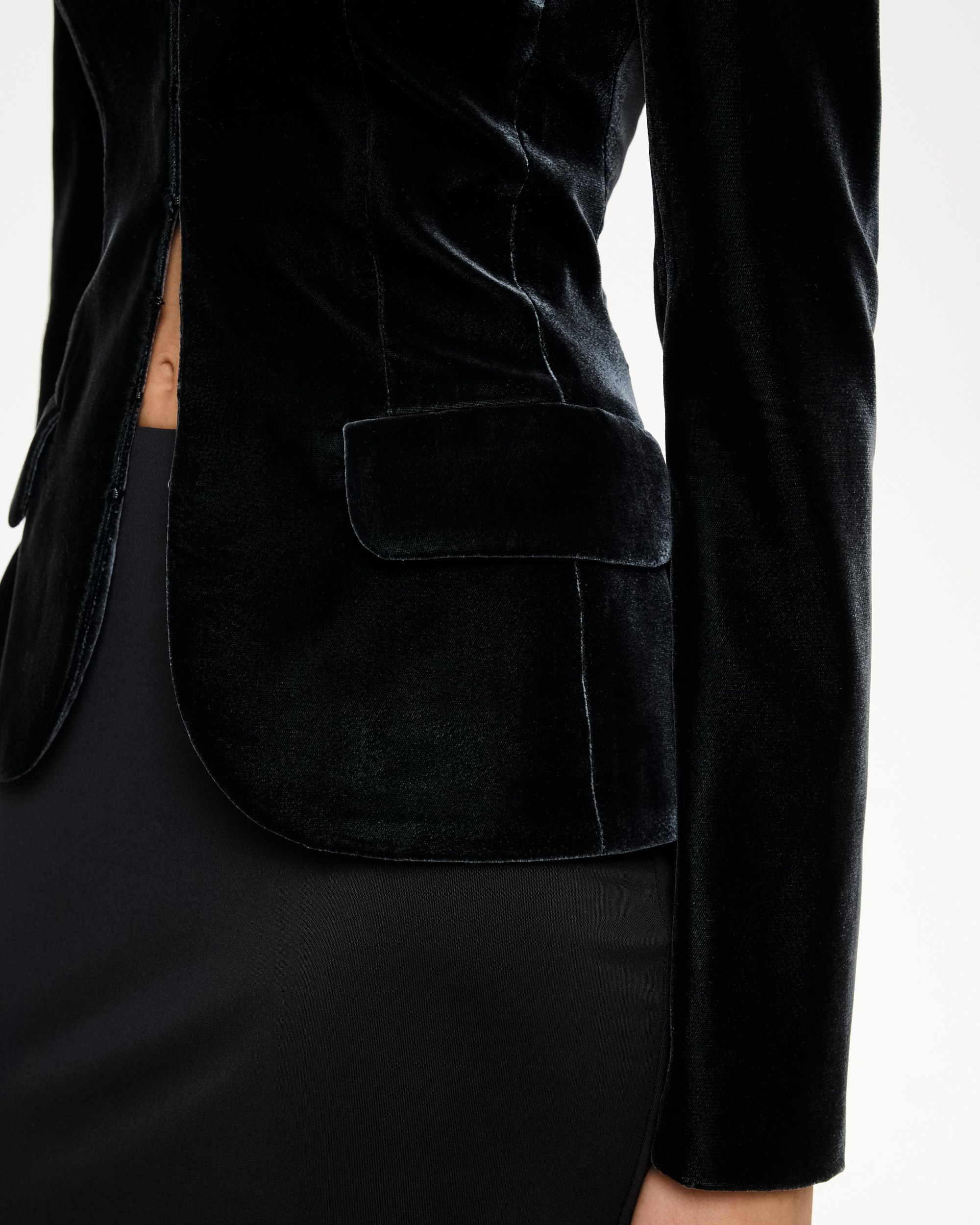 Каталог для бренда The Rozie. Фотограф для брендов в Москве Ксения Чупрунова