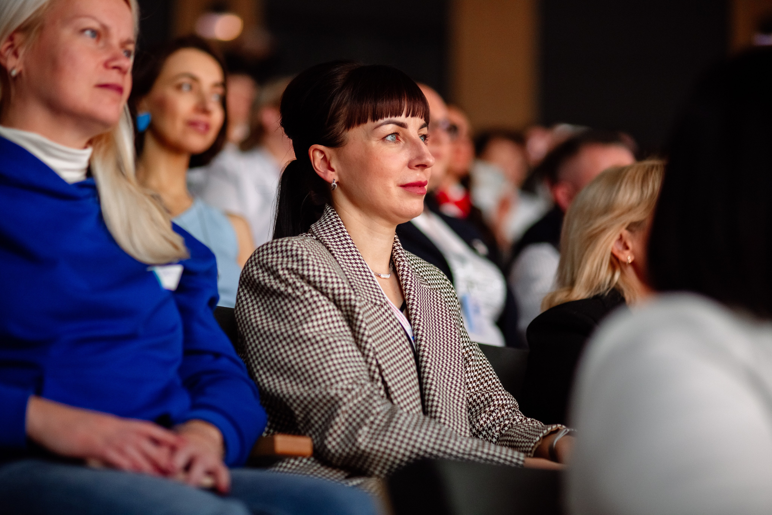 Крупный план зрителя. 