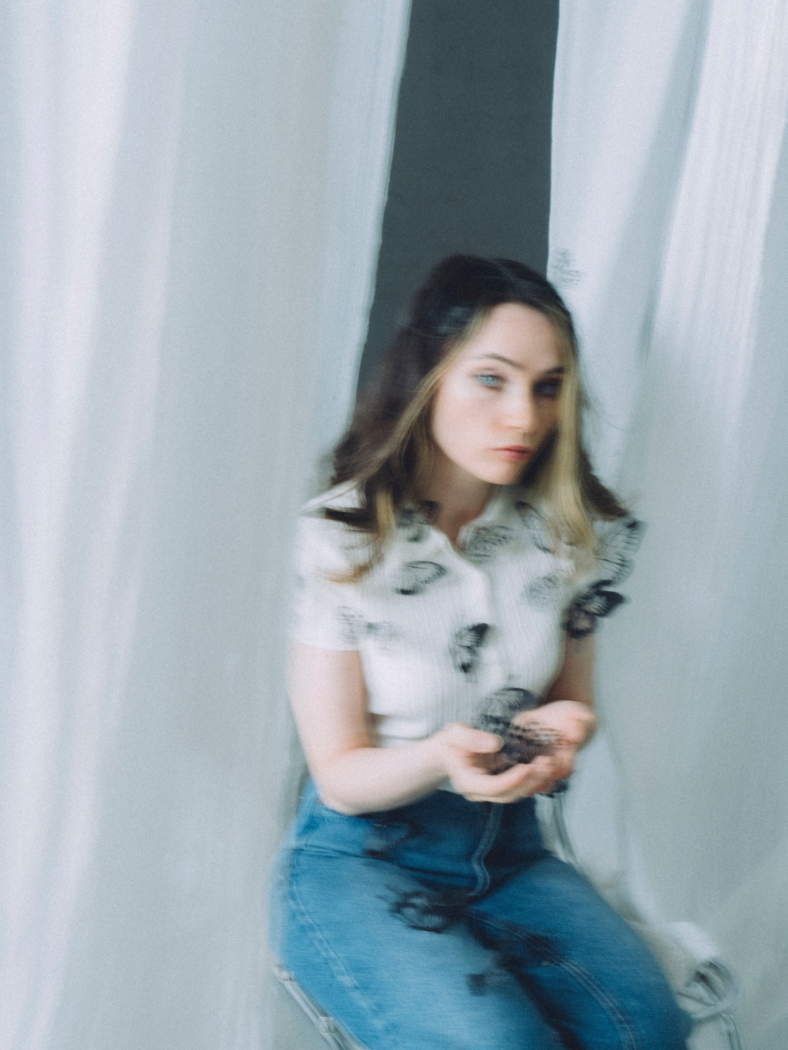 Портретная мини фотосессия в студии в Санкт-петербурге с бабочками. Светлана Гопанюк. Портретный фотограф. Санкт-Петербург. СПб